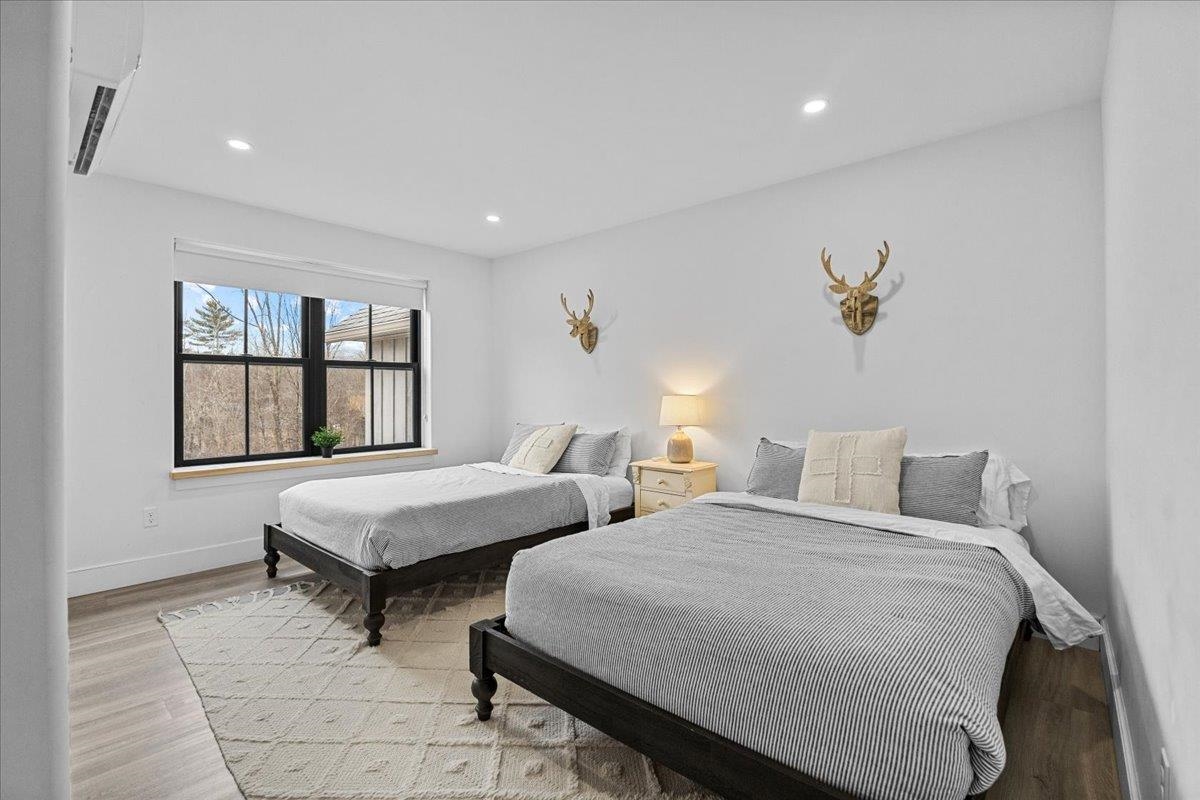 98 Hill Street Property Photo 34