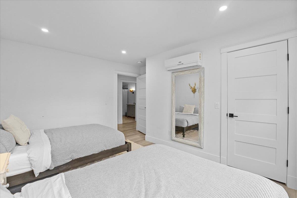 98 Hill Street Property Photo 35