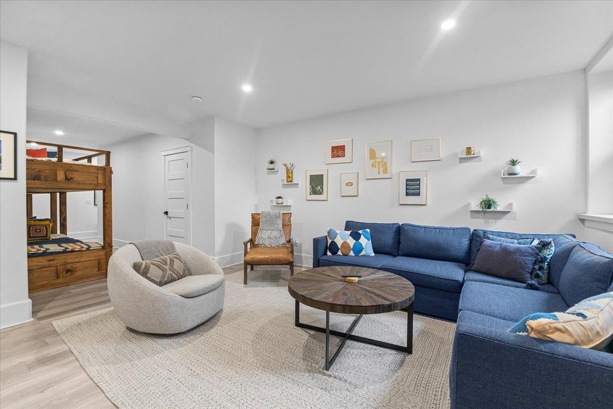 98 Hill Street Property Photo 45
