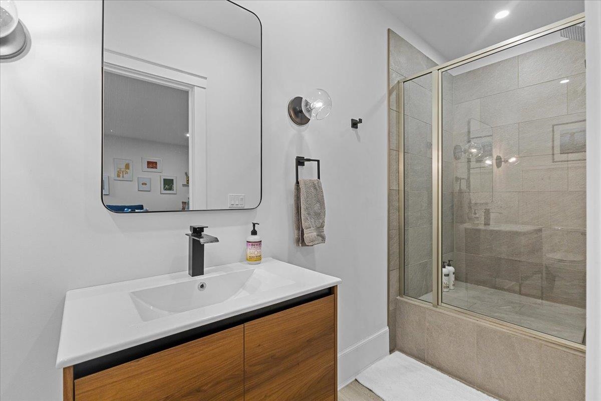 98 Hill Street Property Photo 46
