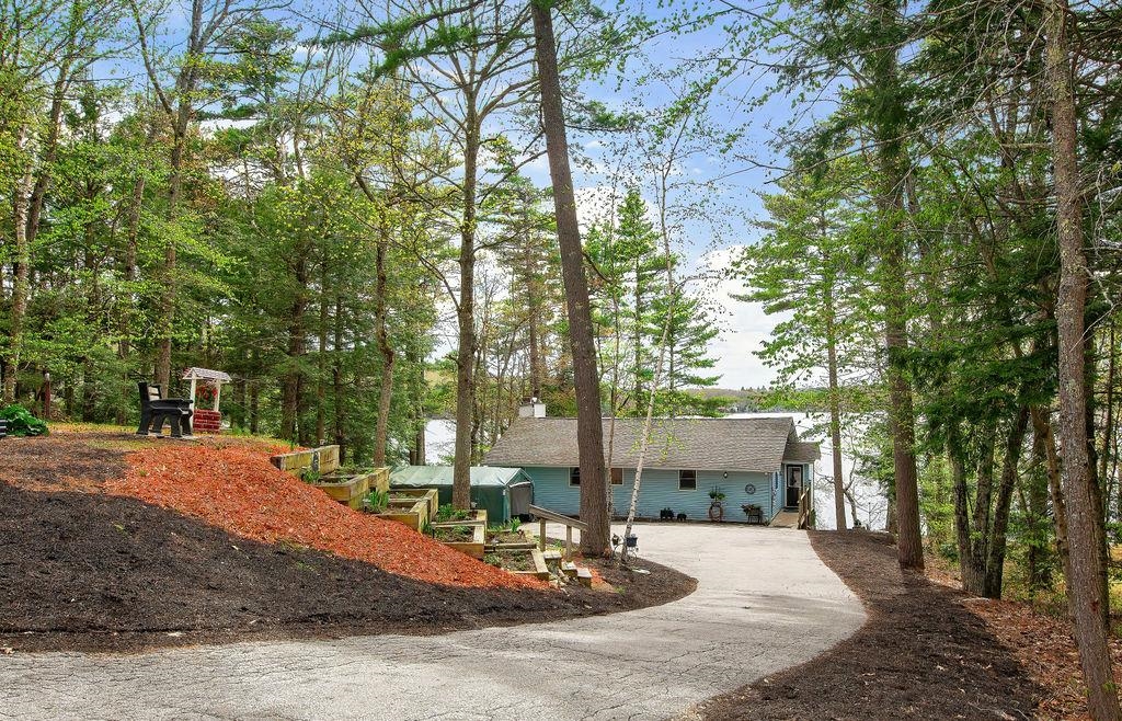 210 South Shore Road Property Photo 2