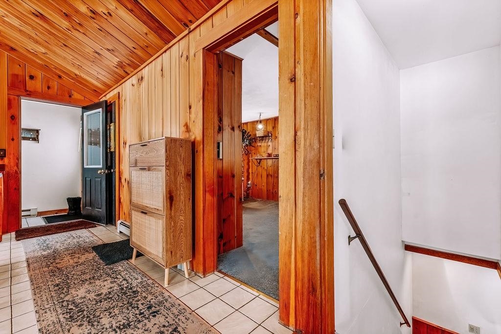 210 South Shore Road Property Photo 31