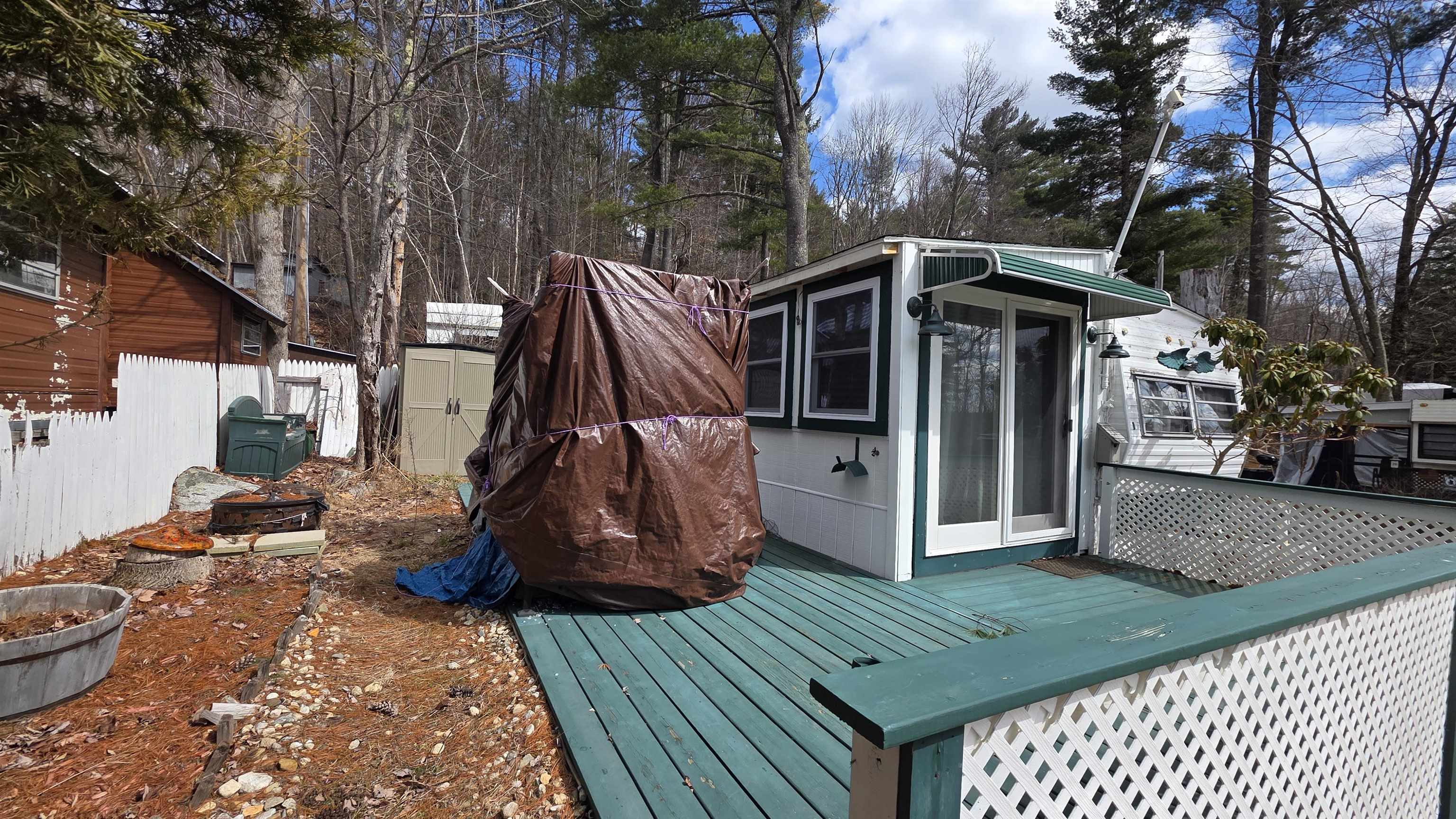 6 Viewland Court Property Photo 1