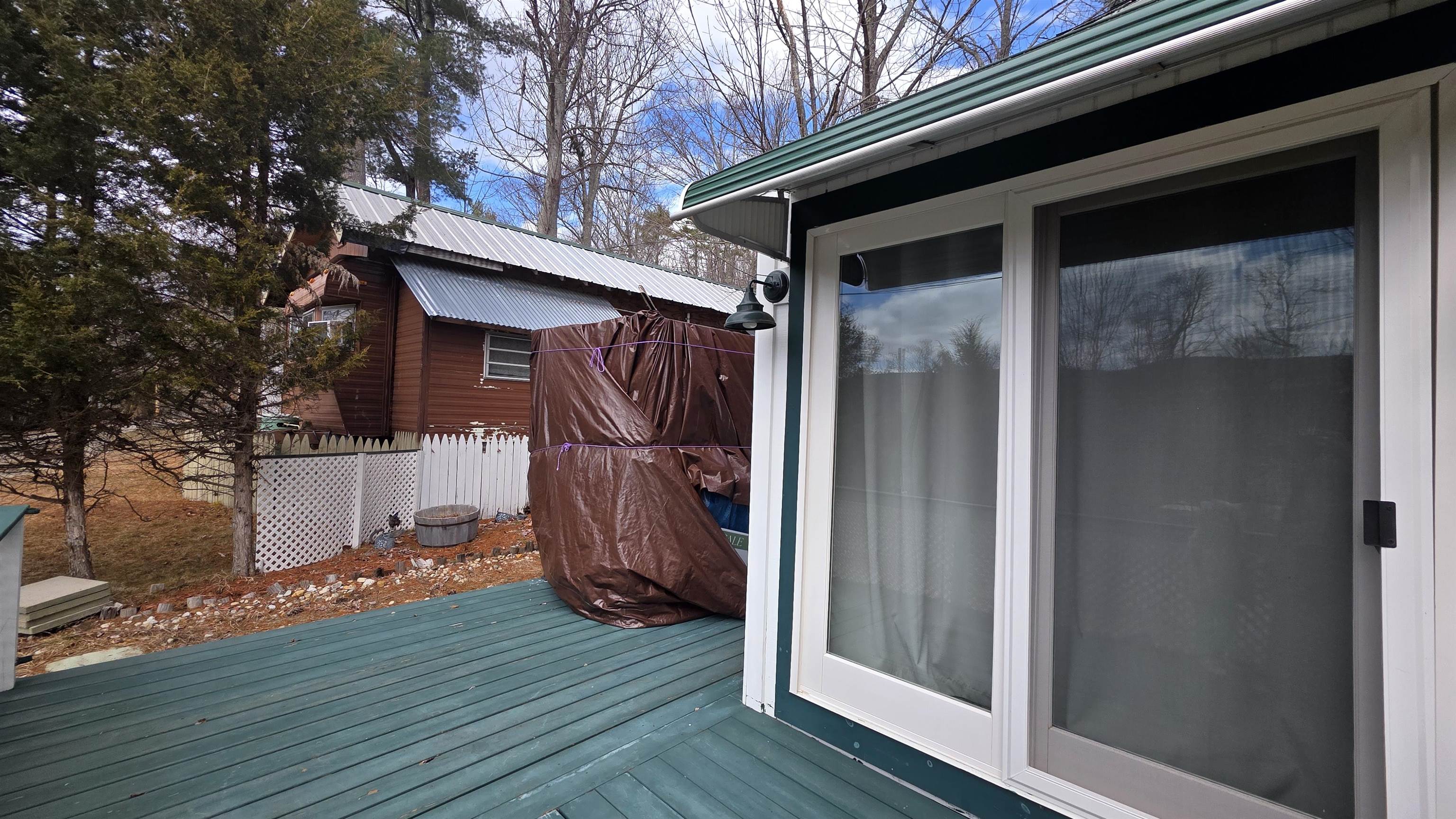 6 Viewland Court Property Photo 6