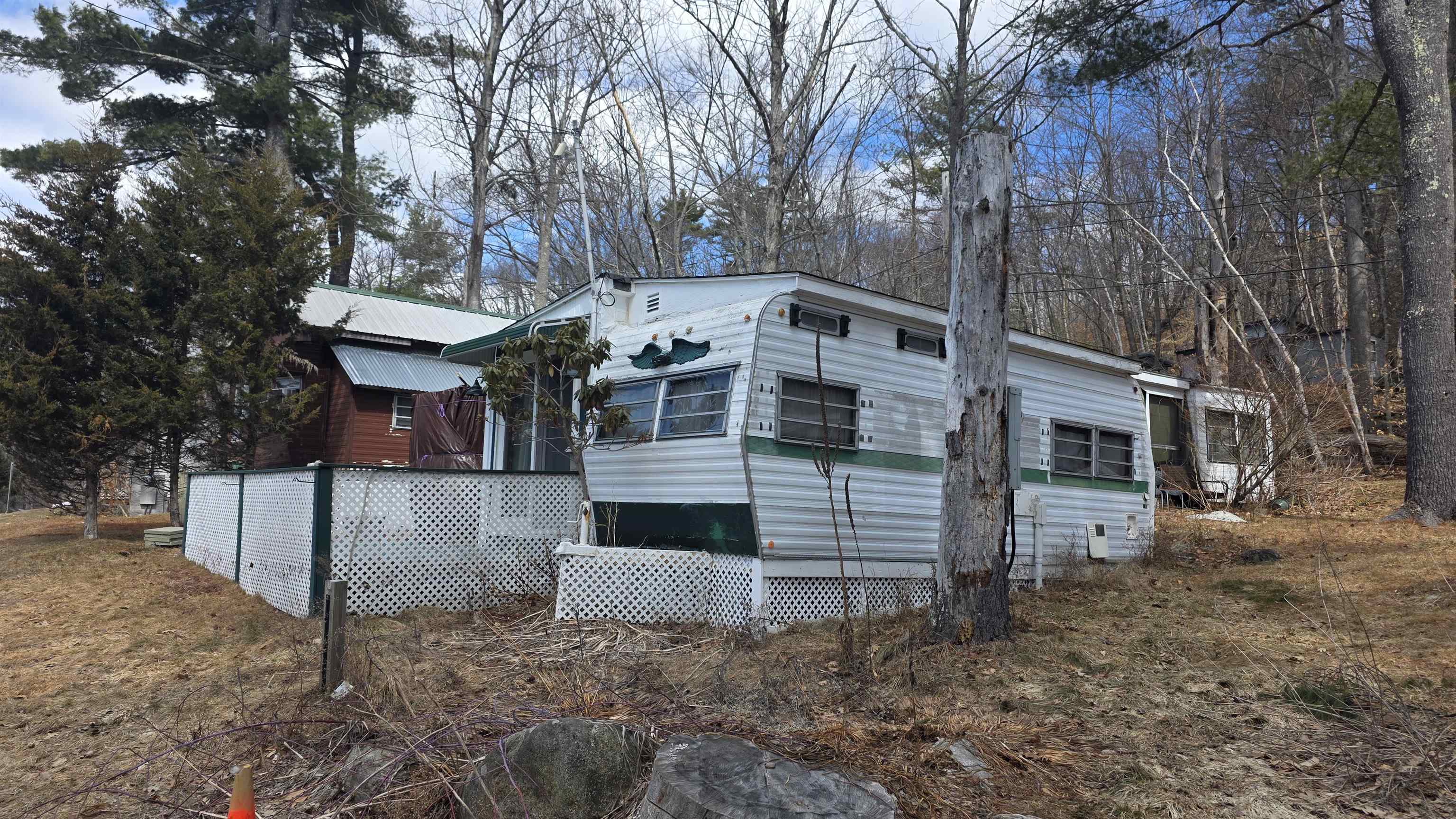6 Viewland Court Property Photo 30