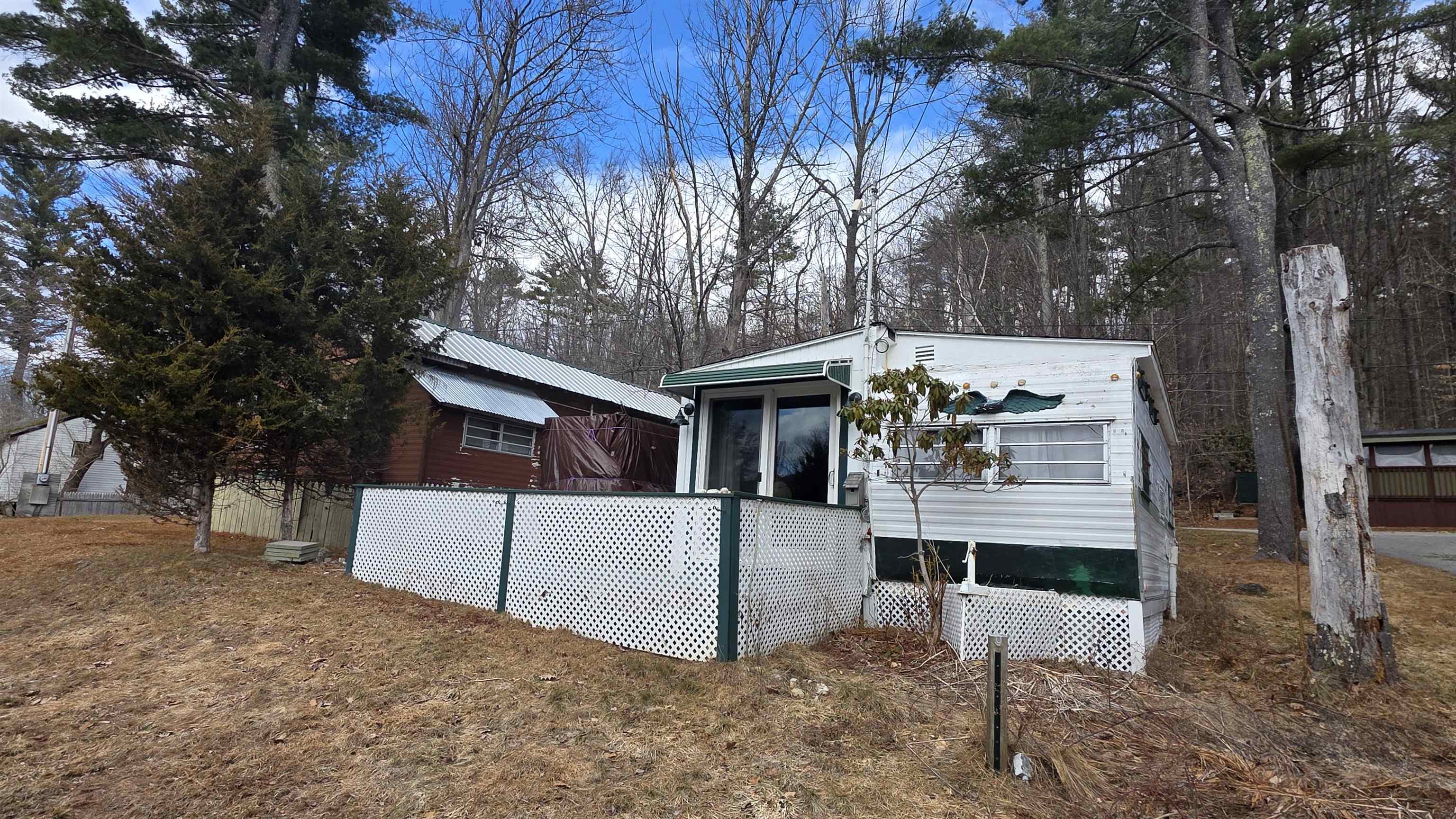 6 Viewland Court Property Photo 32