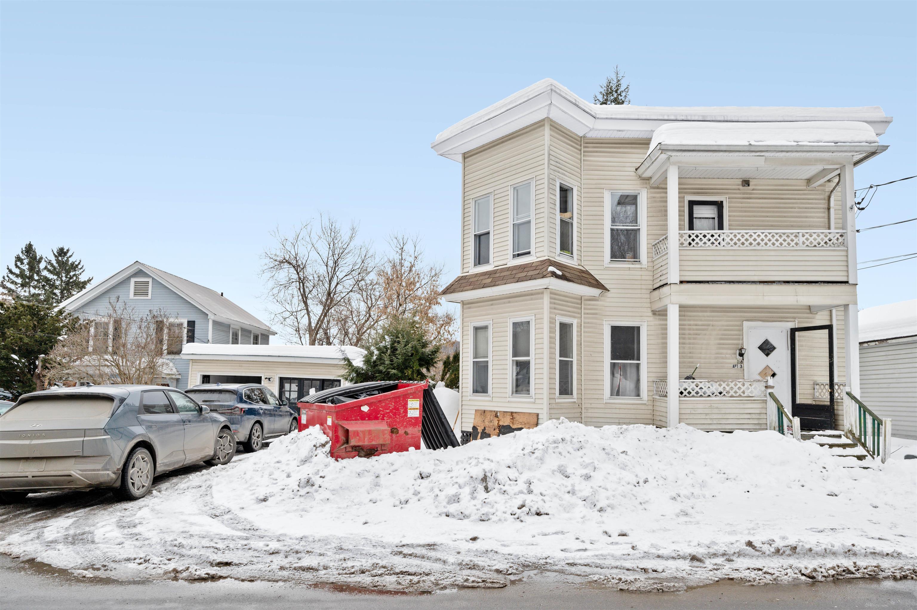 28 Pleasant Street Property Photo 1