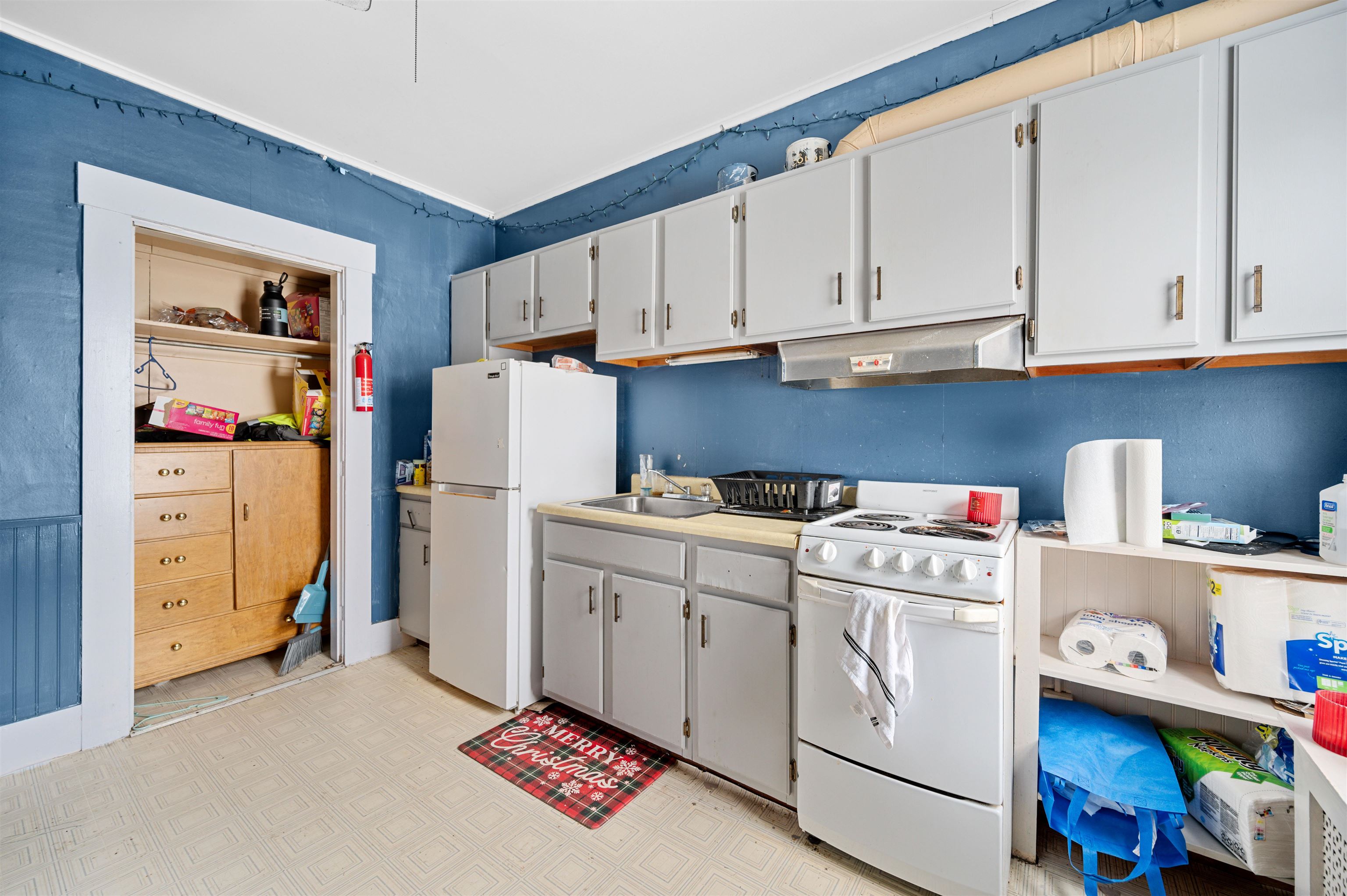 28 Pleasant Street Property Photo 15