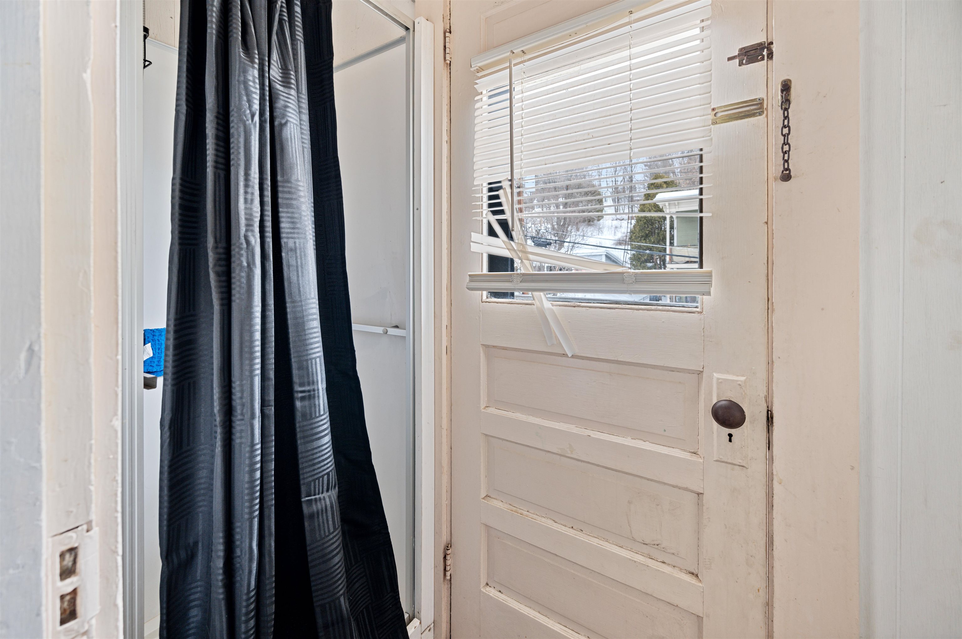 28 Pleasant Street Property Photo 20