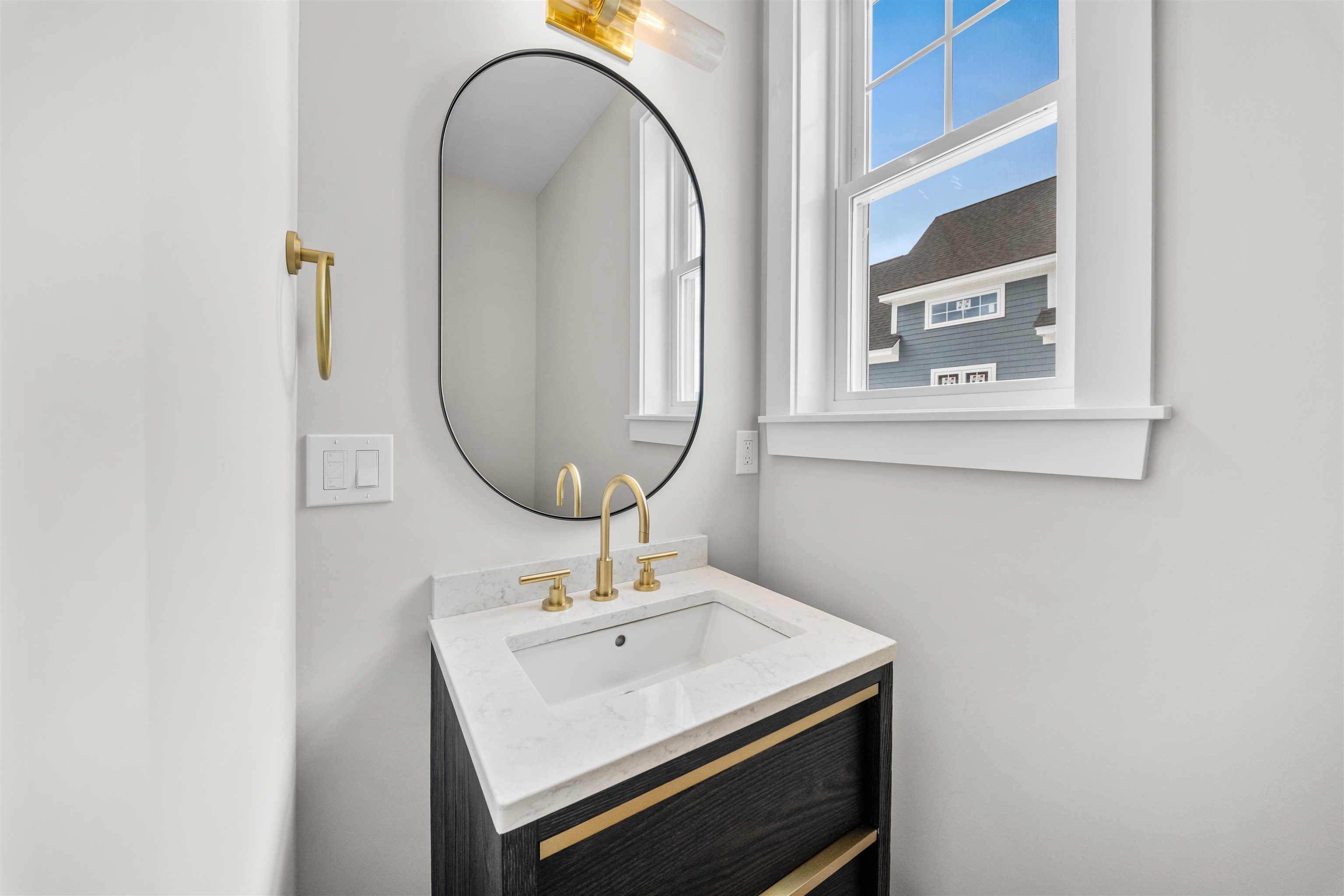 6 Benjamin Lane Property Photo 10