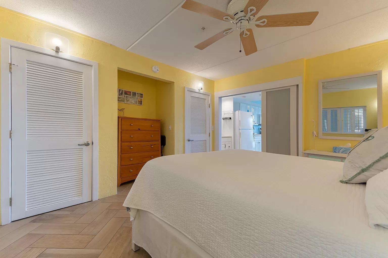 933 Ocean Boulevard Property Photo 11
