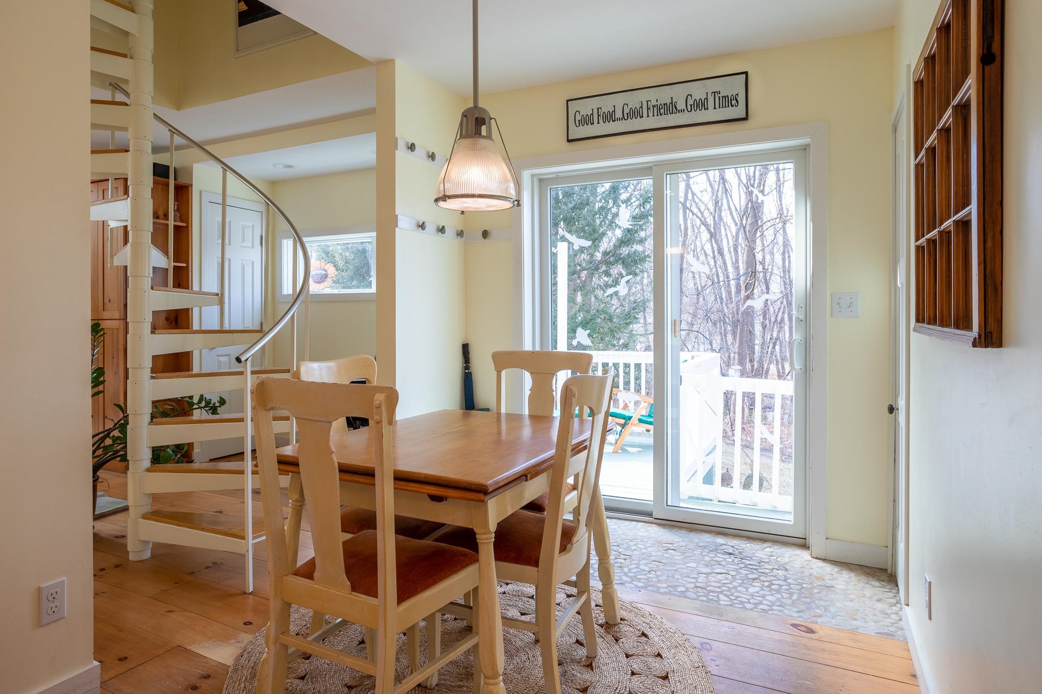 774 Middle Street Property Photo 16