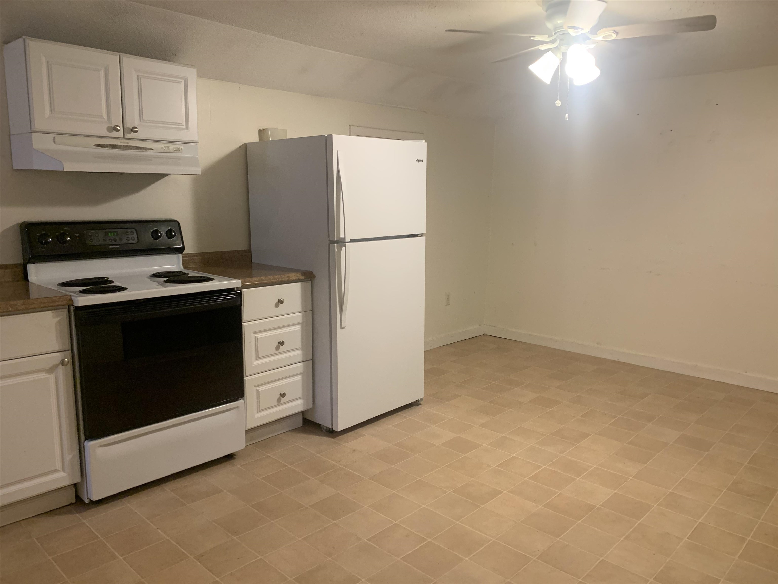 354a Main Street Property Photo 4