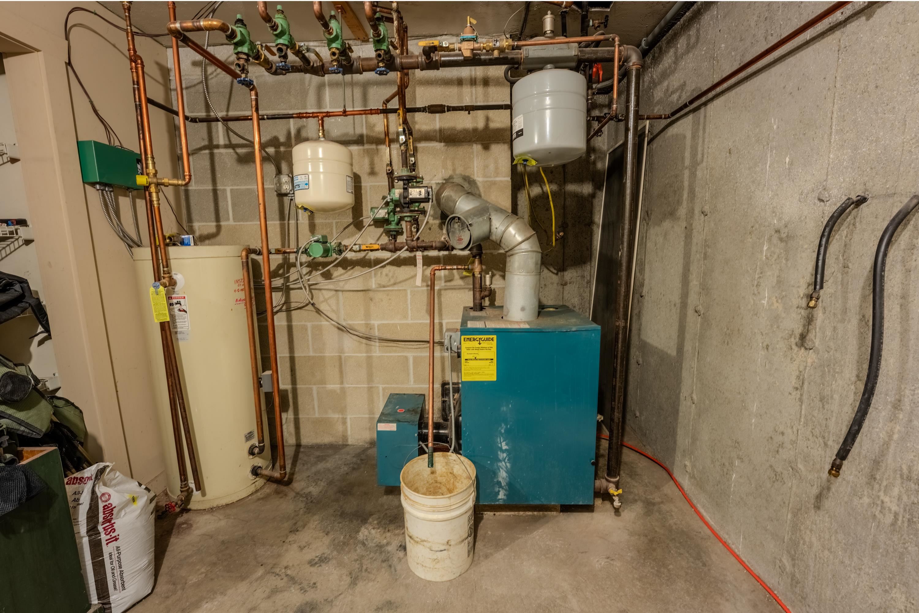 52 Bunker Lane Property Photo 40