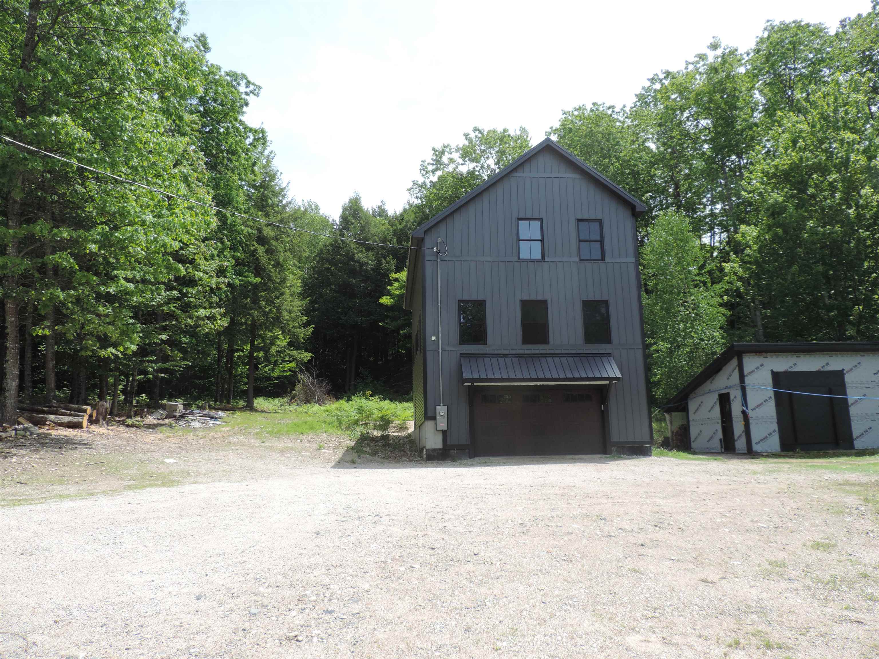 445 Whittier Highway Property Photo 2