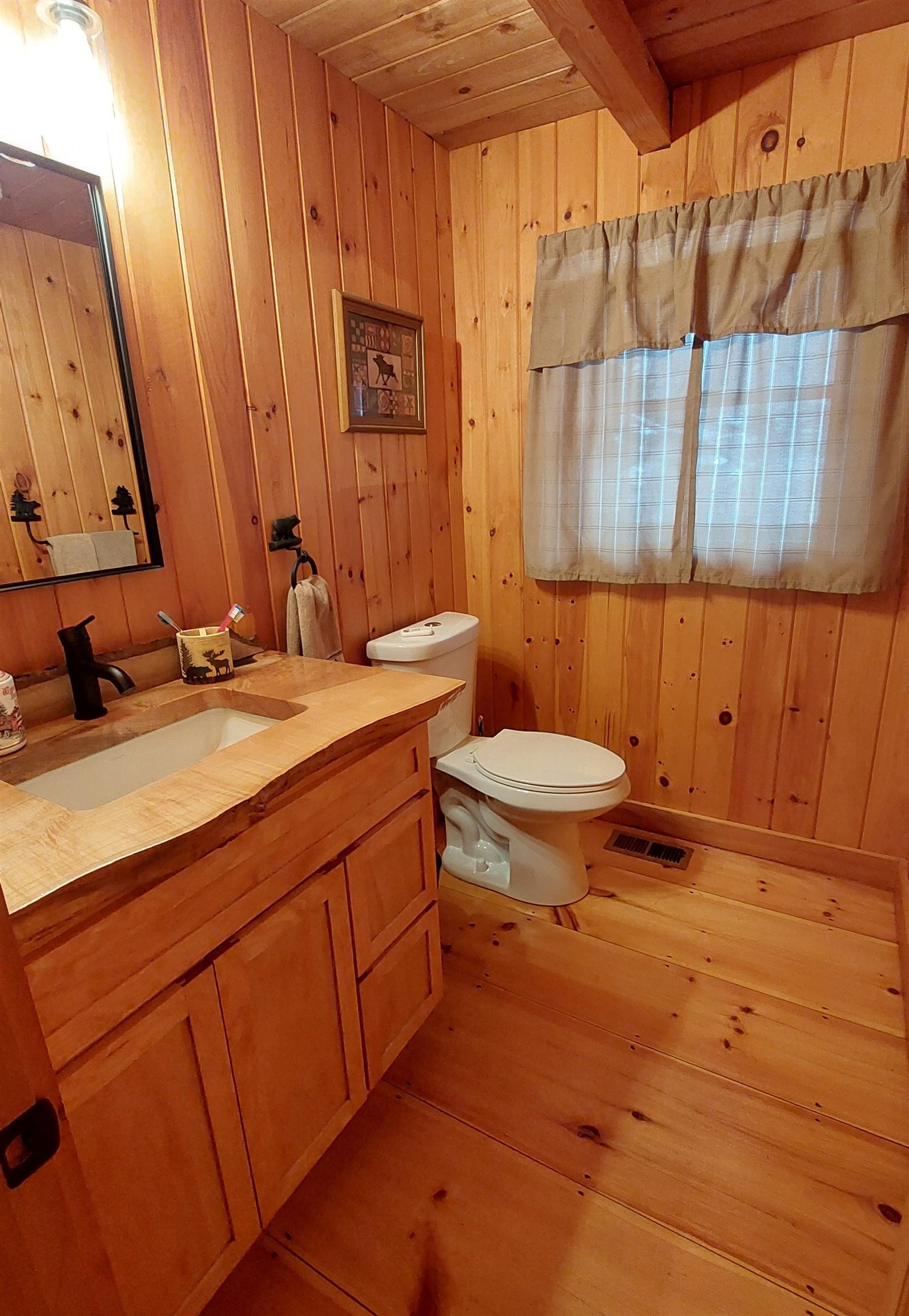 176 Harrington Road Property Photo 11