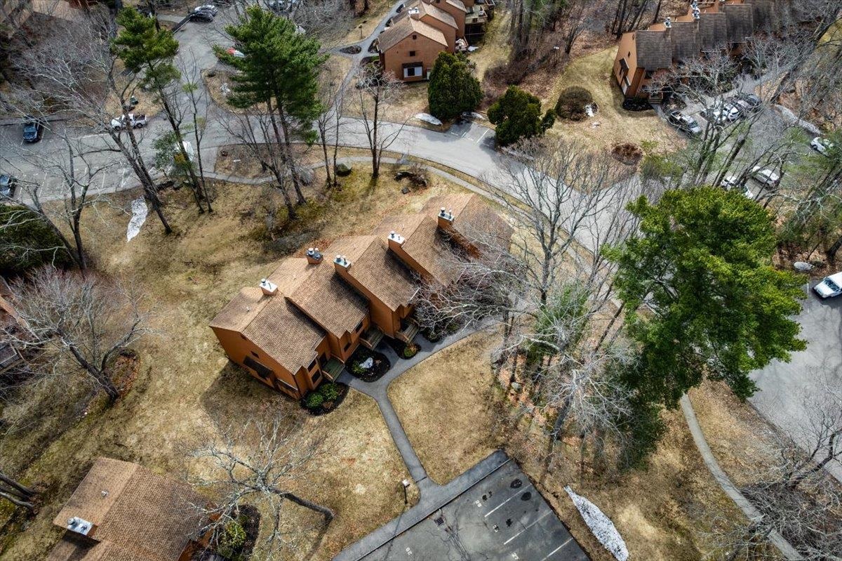28 Dunvegan Woods Drive Property Photo 37