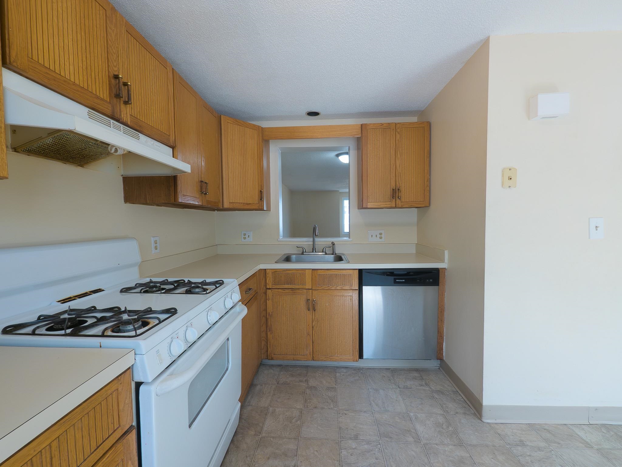 56 Merrimack Drive Property Photo 4