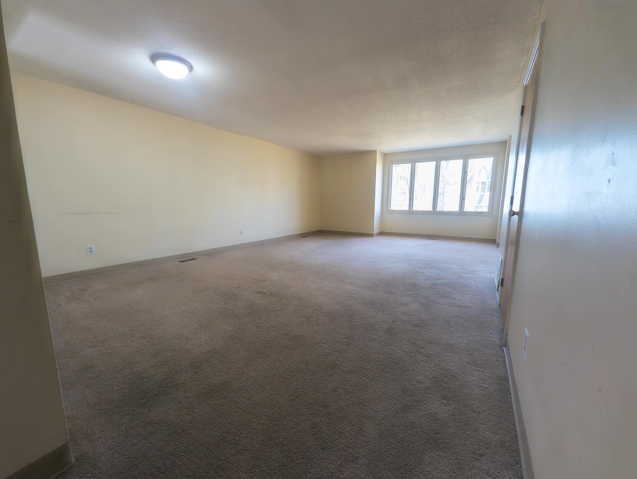 56 Merrimack Drive Property Photo 9