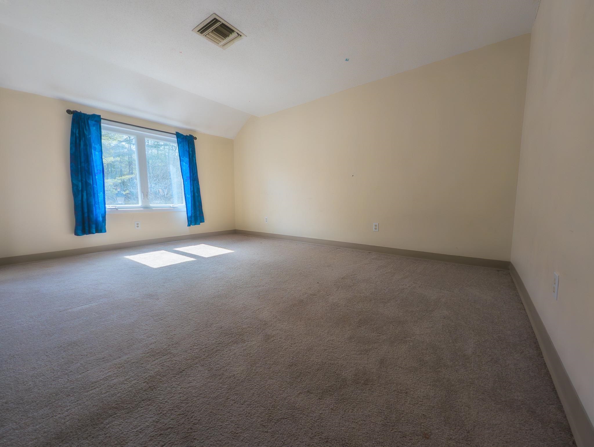 56 Merrimack Drive Property Photo 16