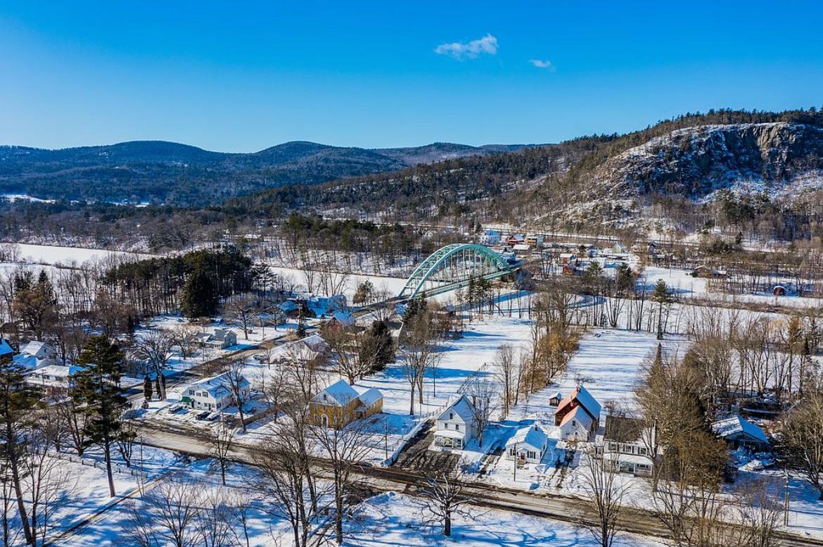 593 New Hampshire Route 10 Property Photo 7