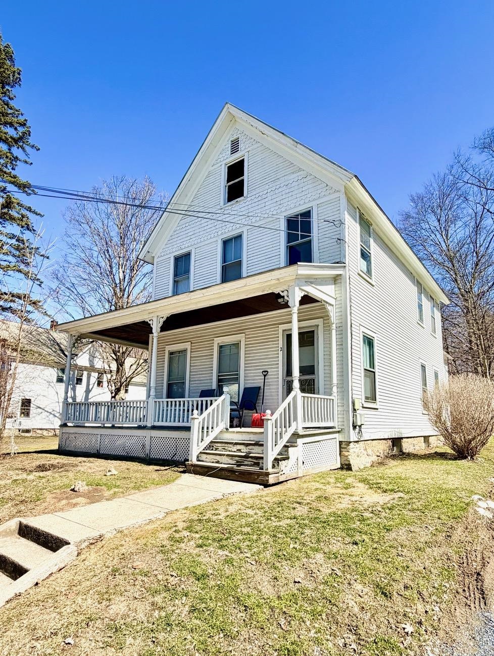124 South Branch Street Property Photo 6