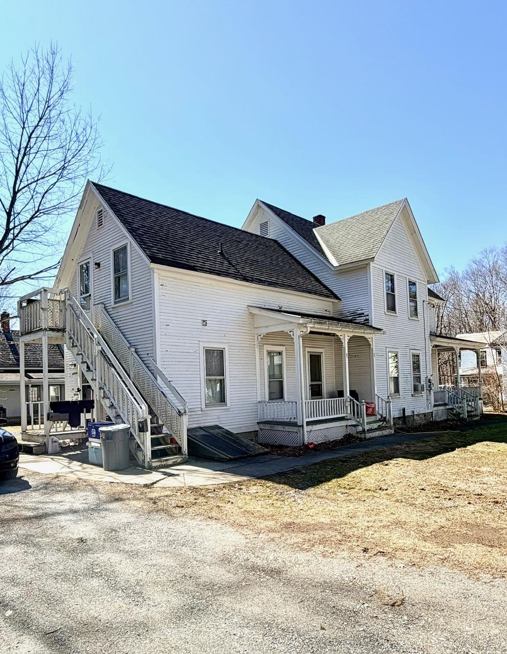 124 South Branch Street Property Photo 9