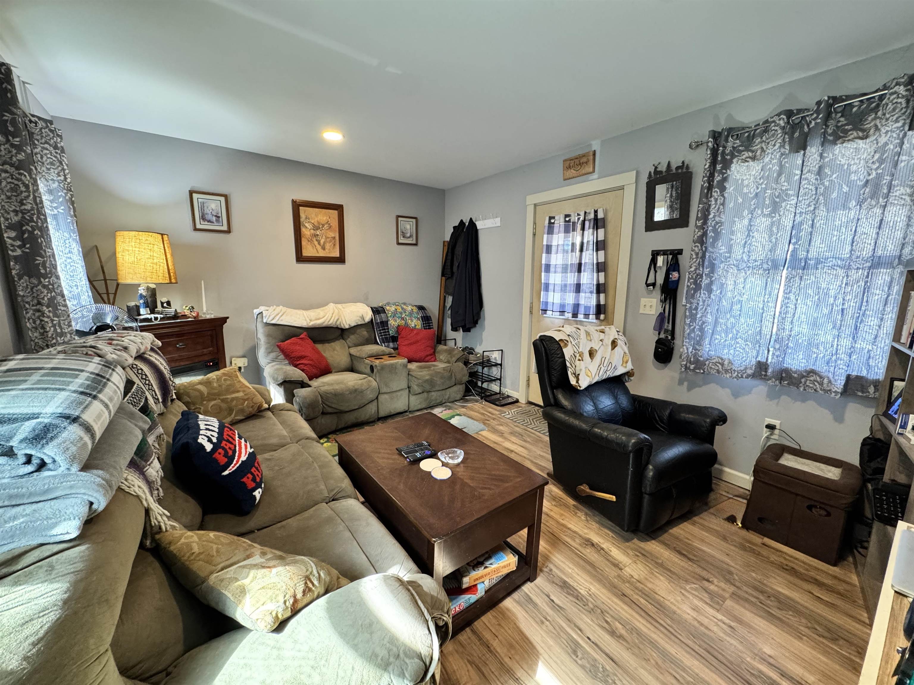 2719 Nh Route 25a Property Photo 9