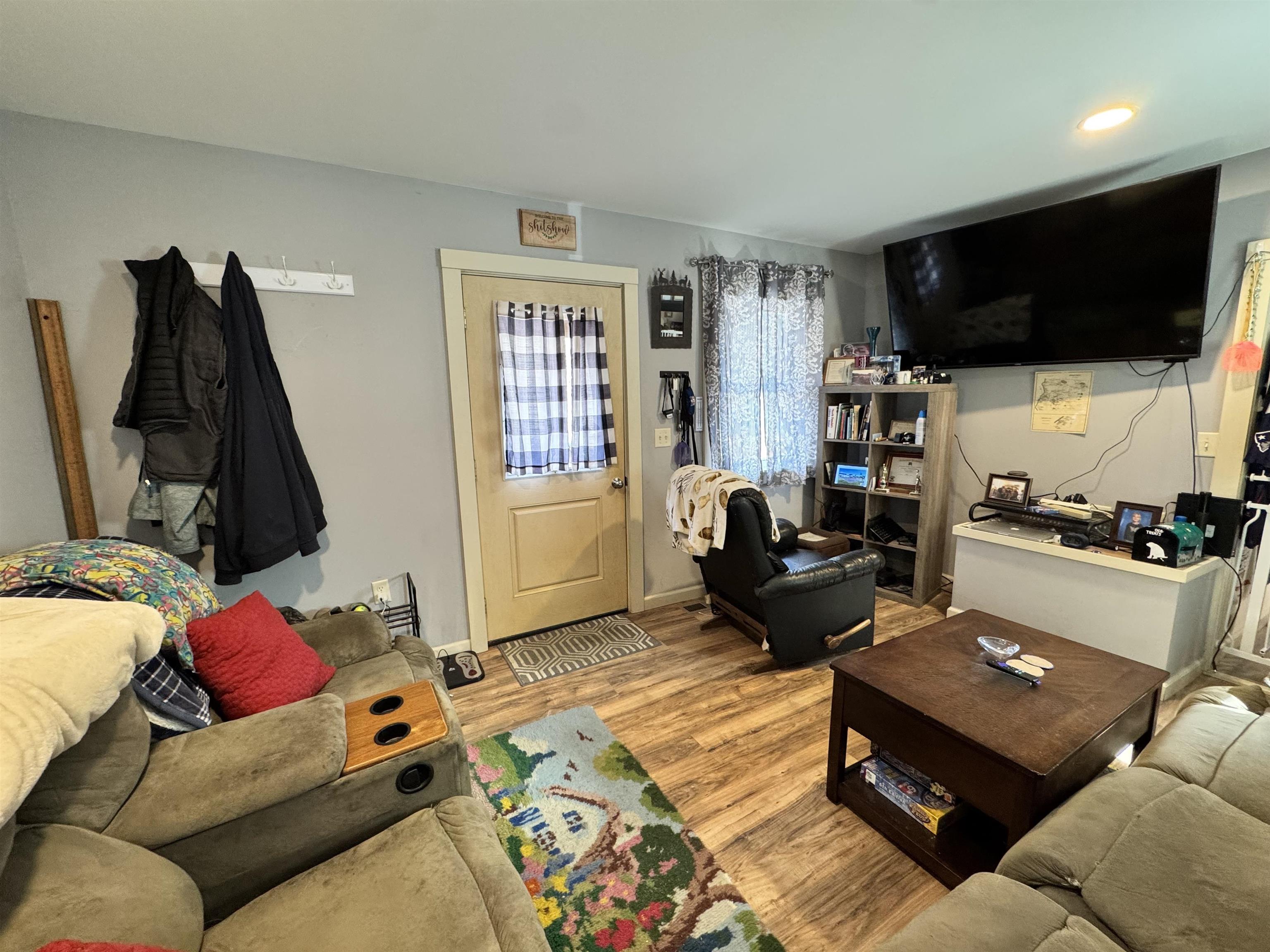 2719 Nh Route 25a Property Photo 10