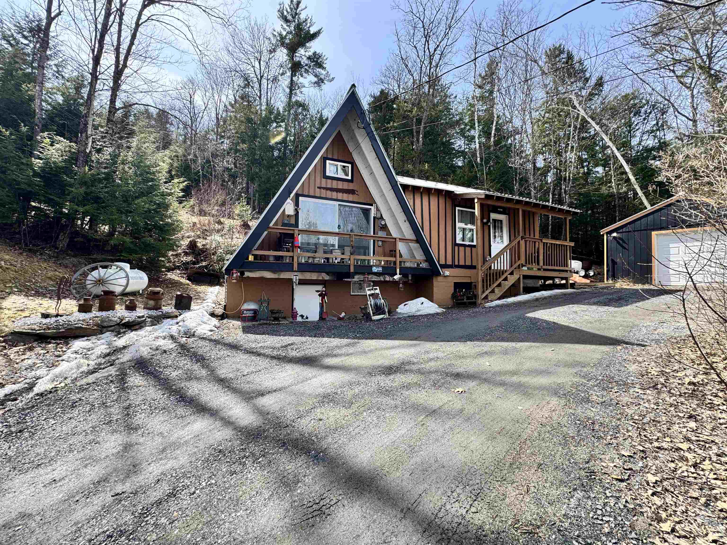 2719 Nh Route 25a Property Photo 14