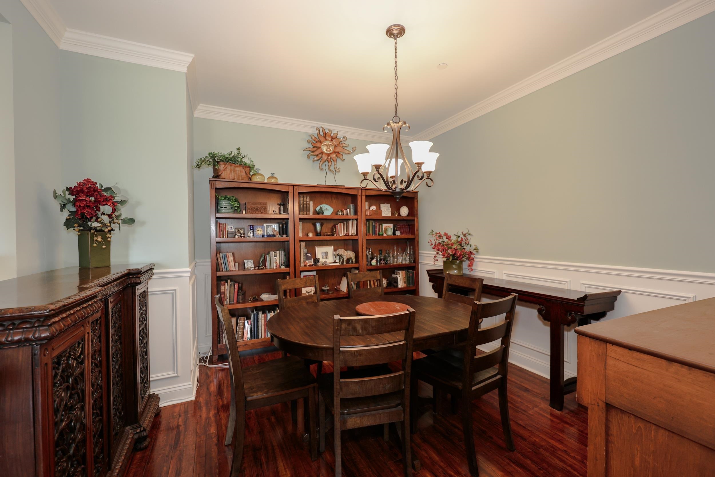 160 Daniel Webster Highway Property Photo 11