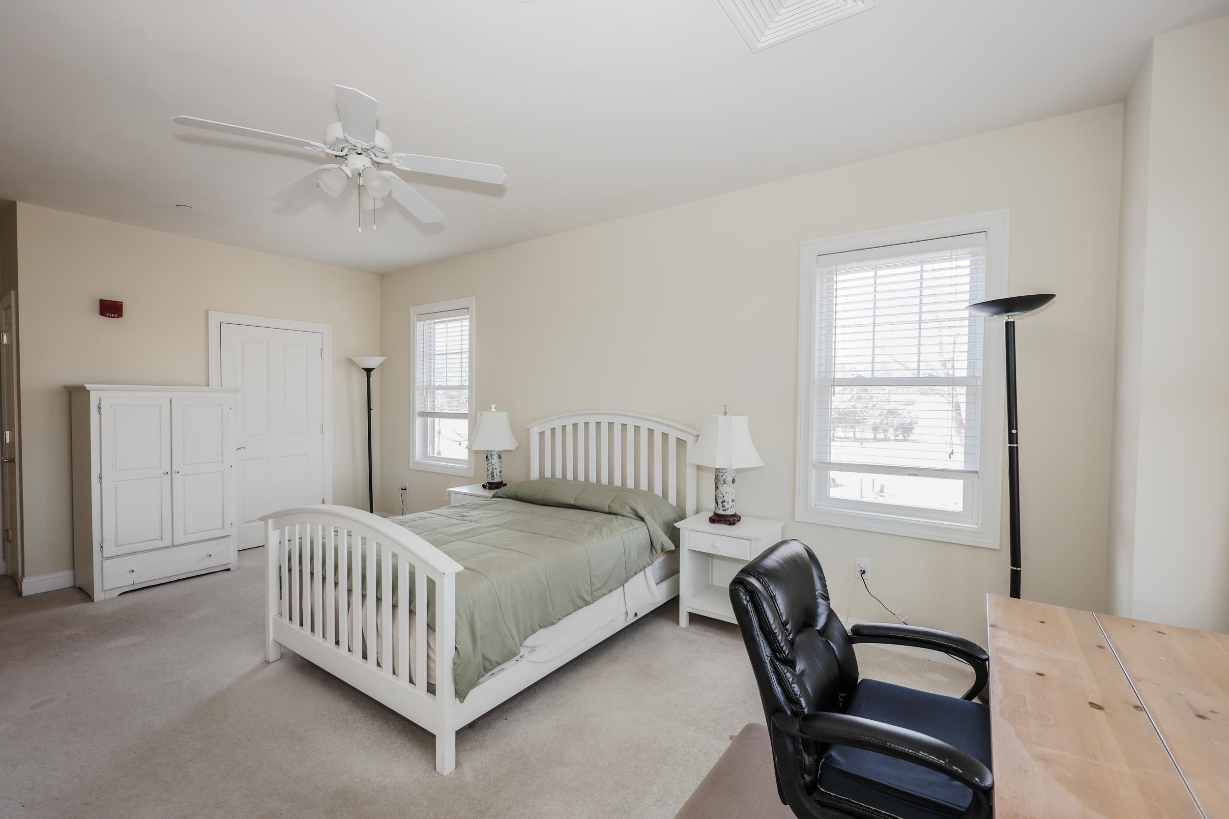 160 Daniel Webster Highway Property Photo 19