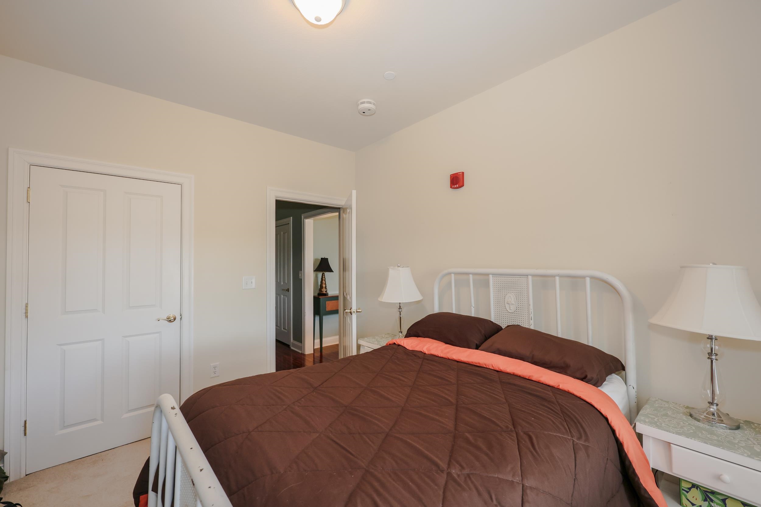 160 Daniel Webster Highway Property Photo 26