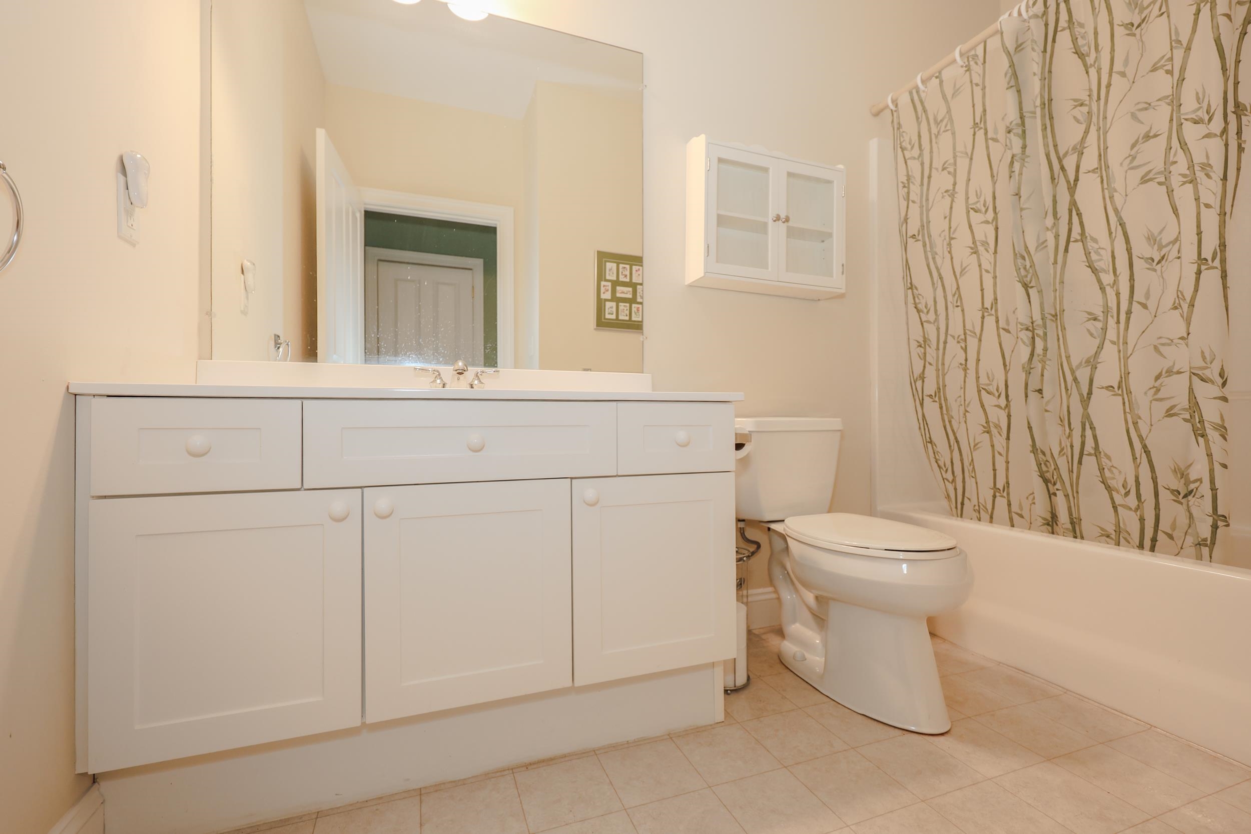 160 Daniel Webster Highway Property Photo 27