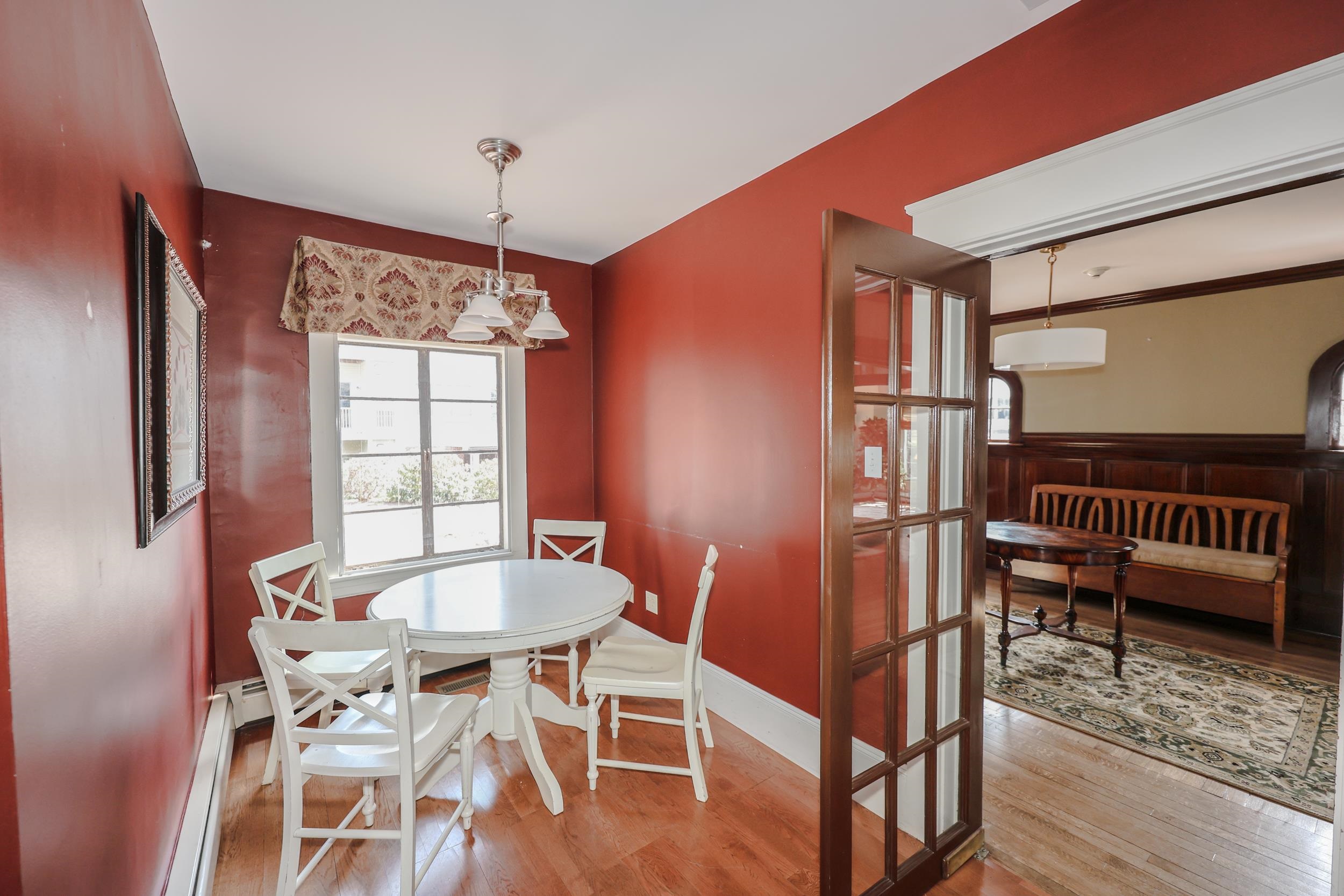 160 Daniel Webster Highway Property Photo 34