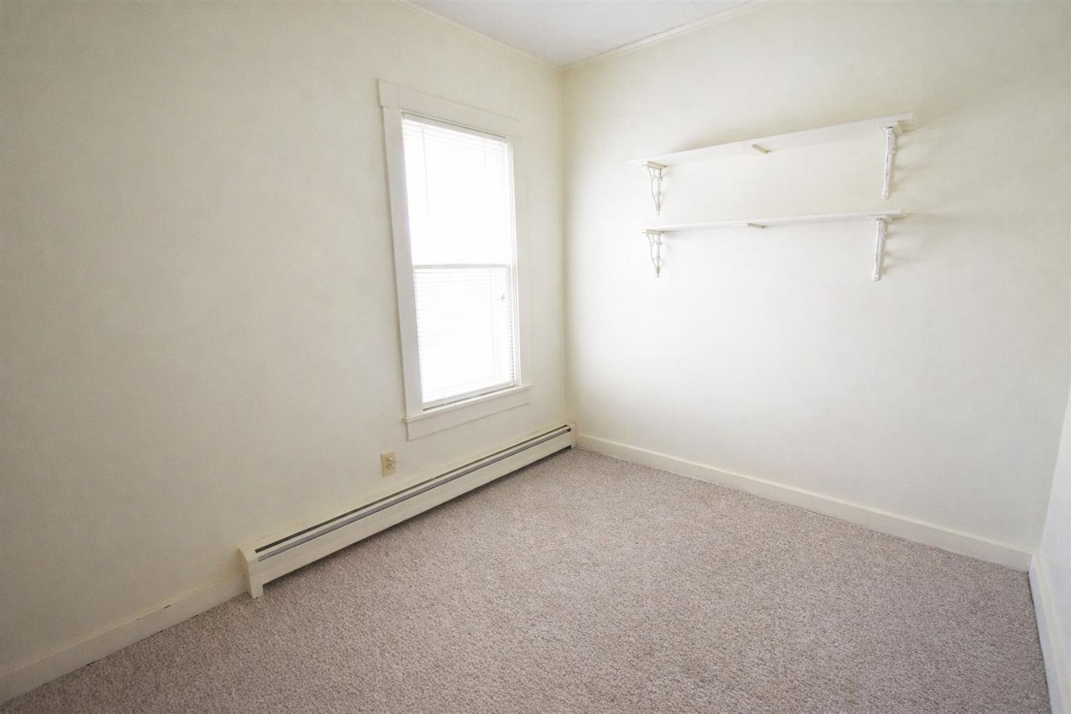 138 Maple Street Property Photo 5