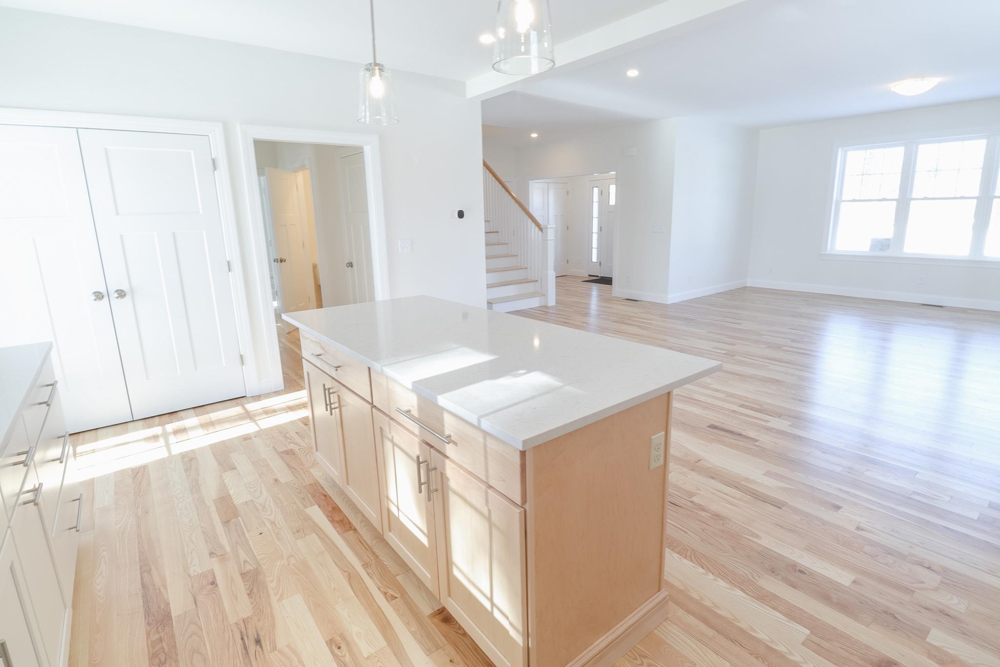 28 Summerwind Place Property Photo 6