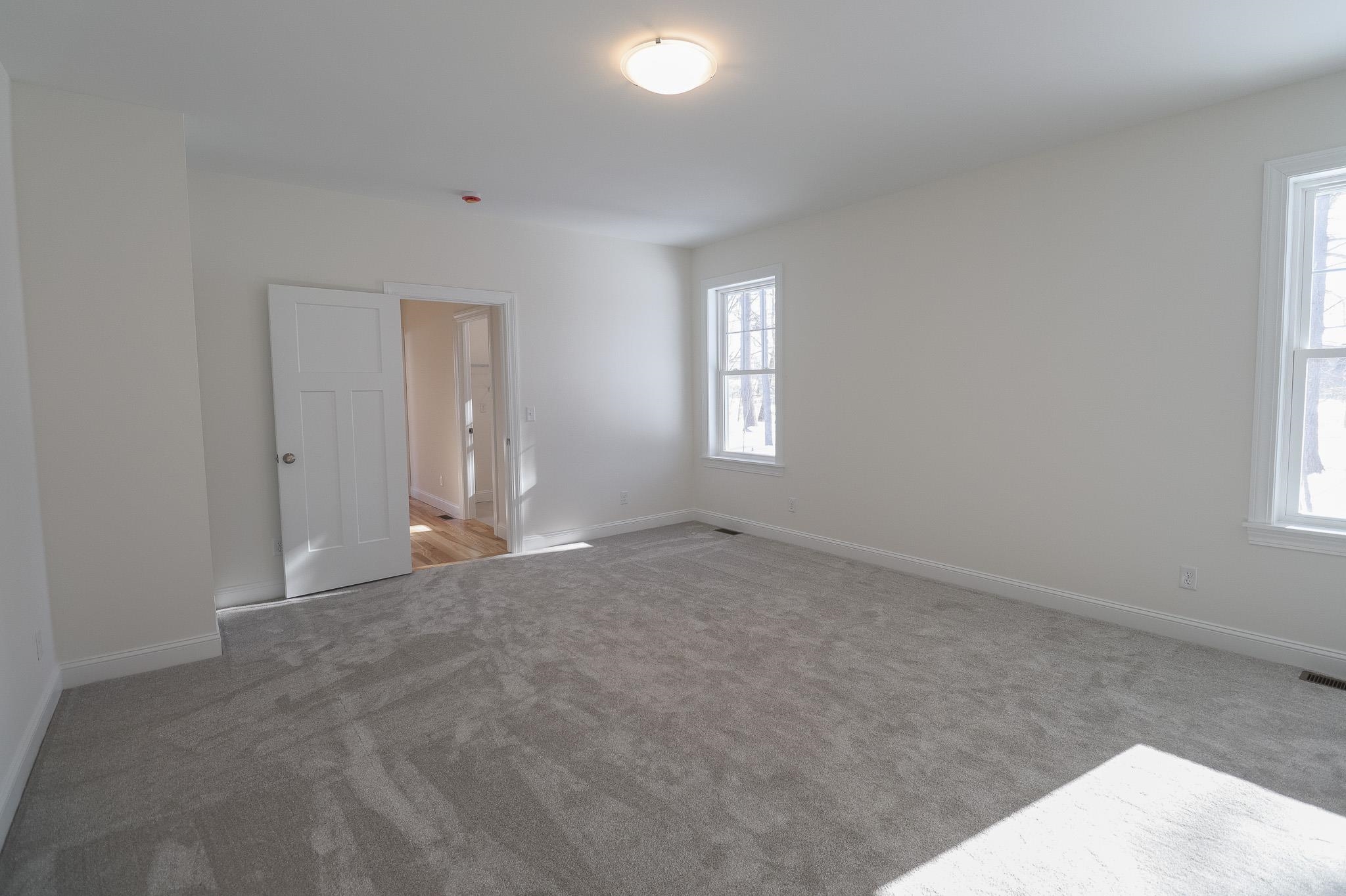 28 Summerwind Place Property Photo 23