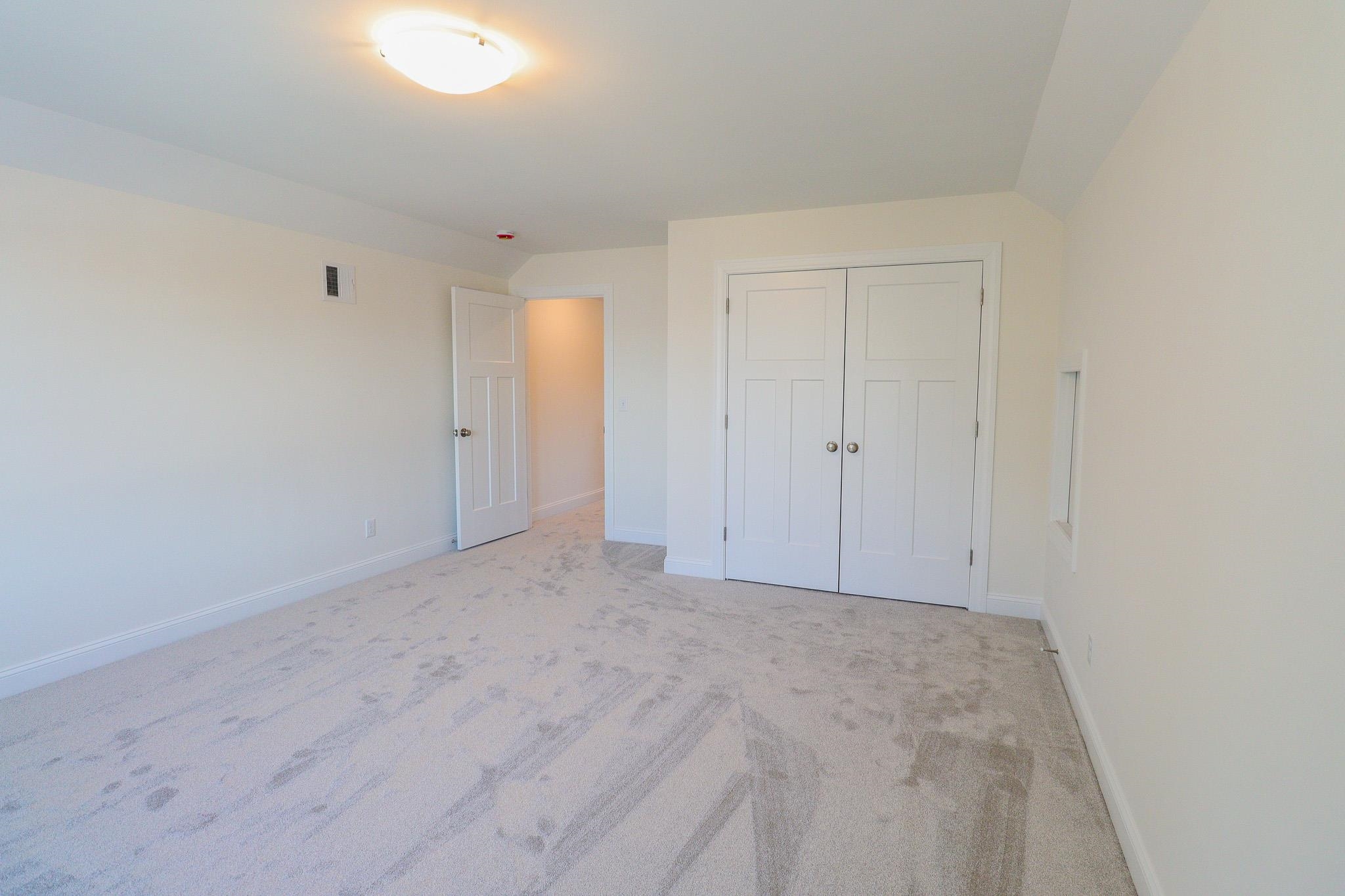 28 Summerwind Place Property Photo 33