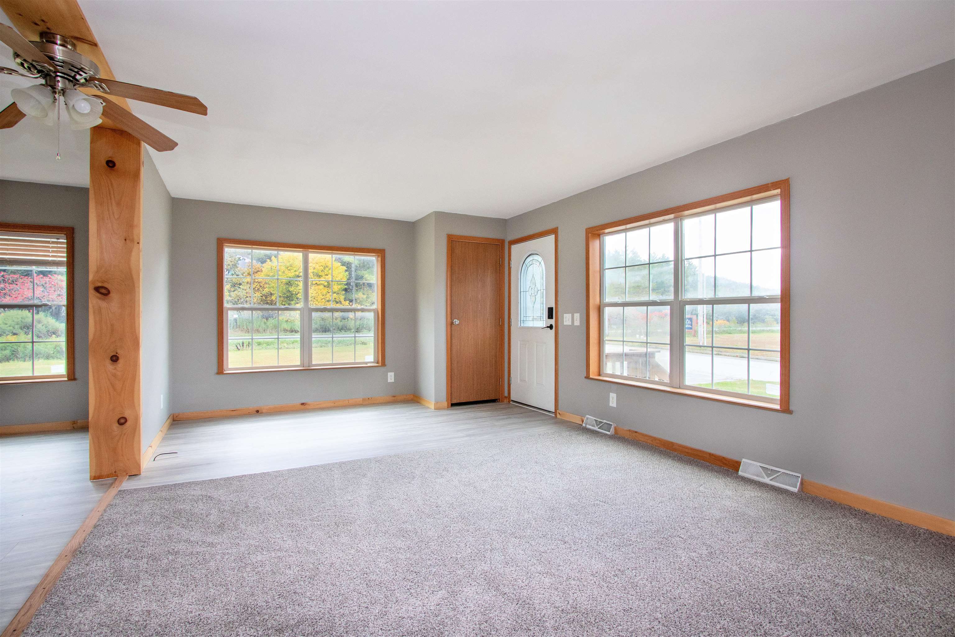 16 Deer Creek Lane Property Photo 7