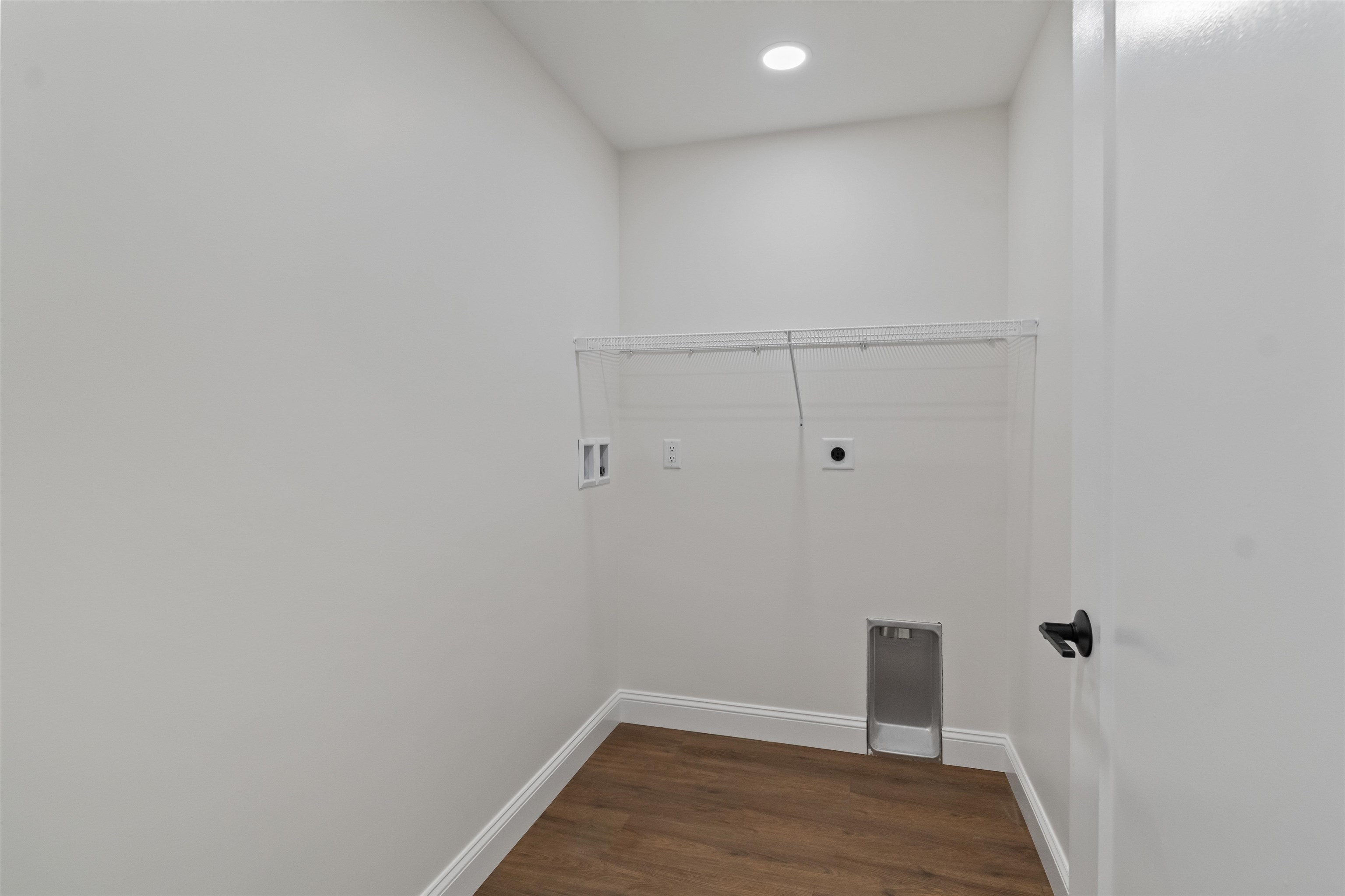 30 Upper Gilman Street Property Photo 13