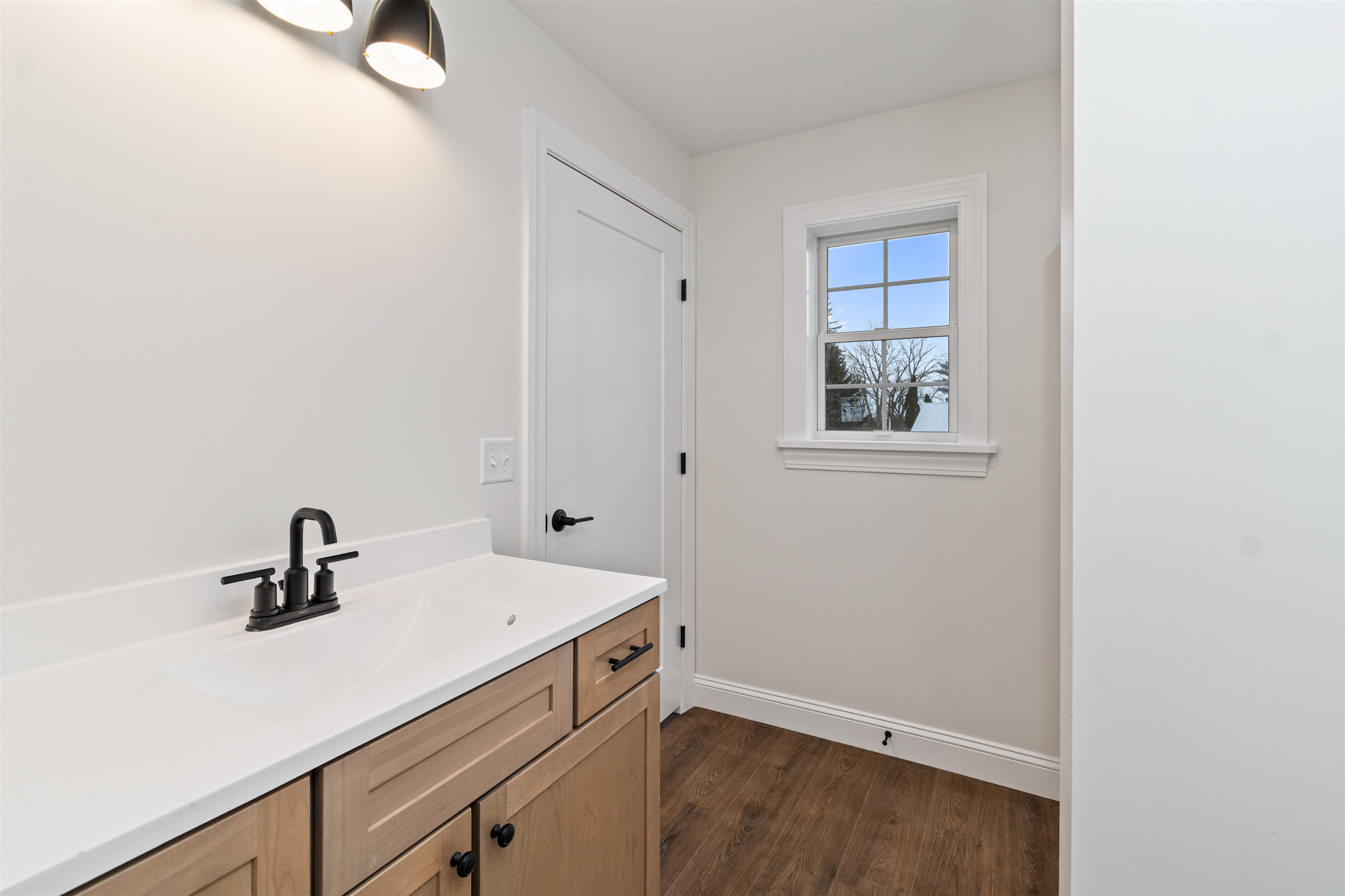 30 Upper Gilman Street Property Photo 32