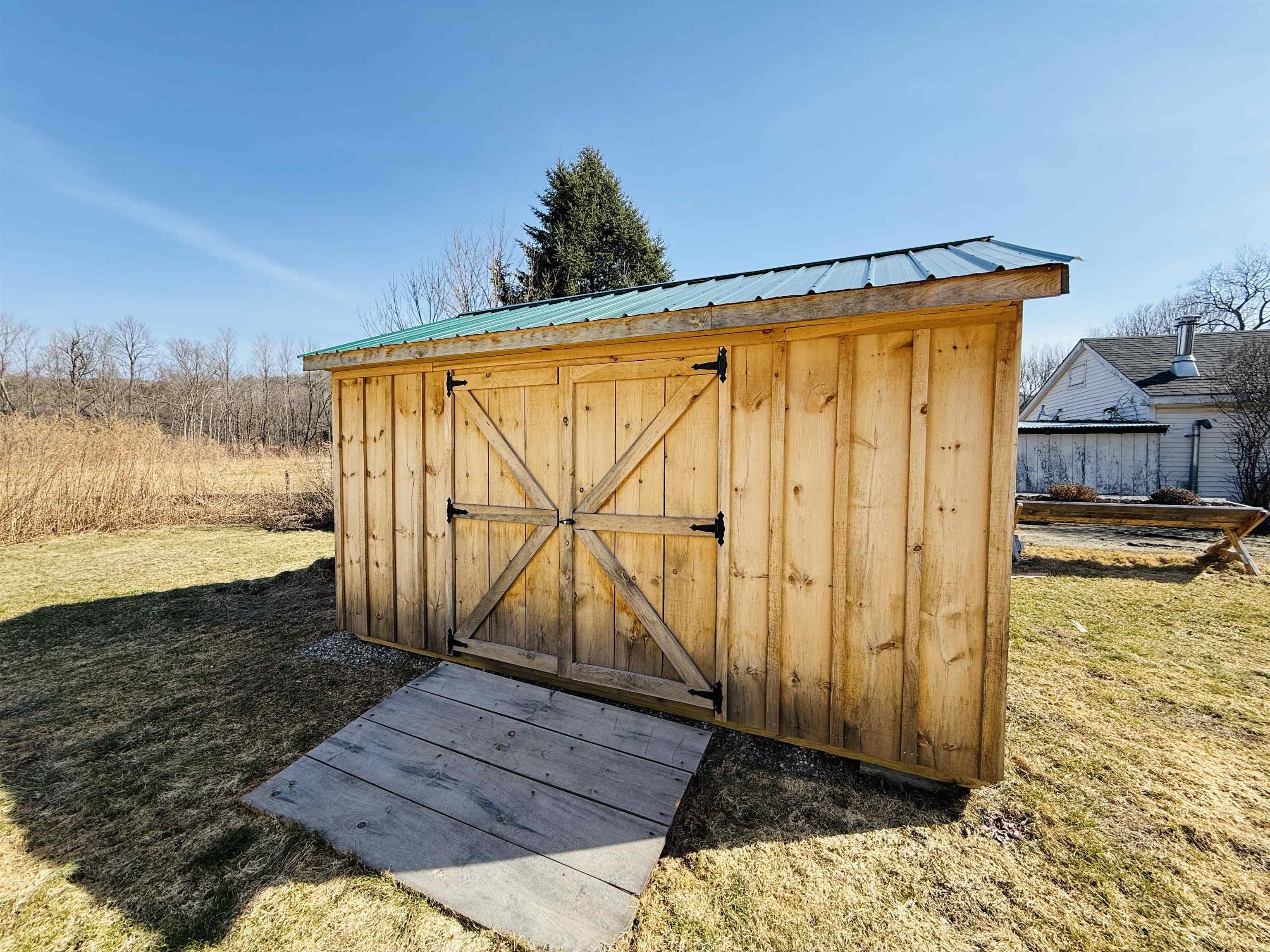 4711 Main Road Property Photo 4