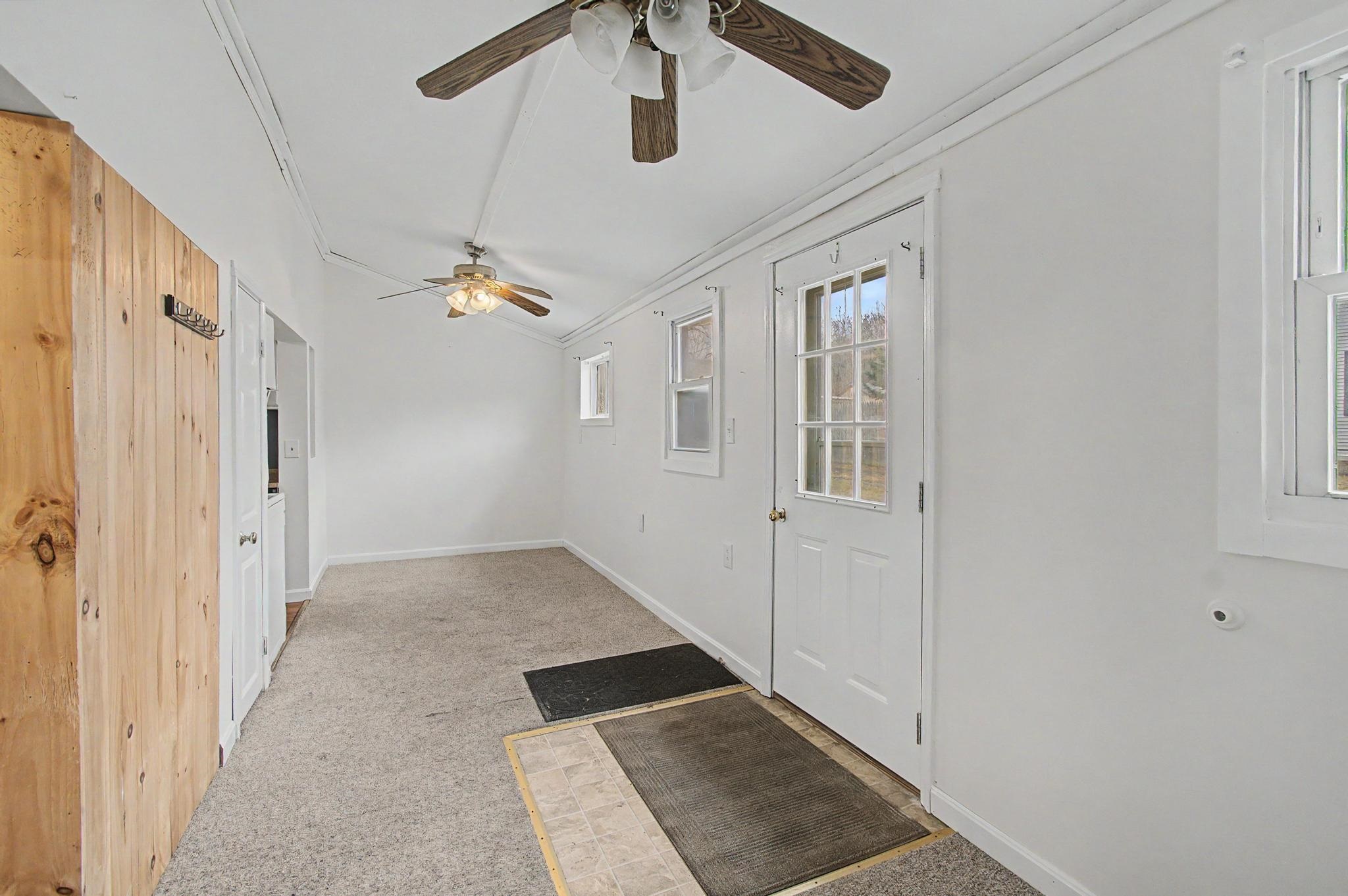 4711 Main Road Property Photo 9
