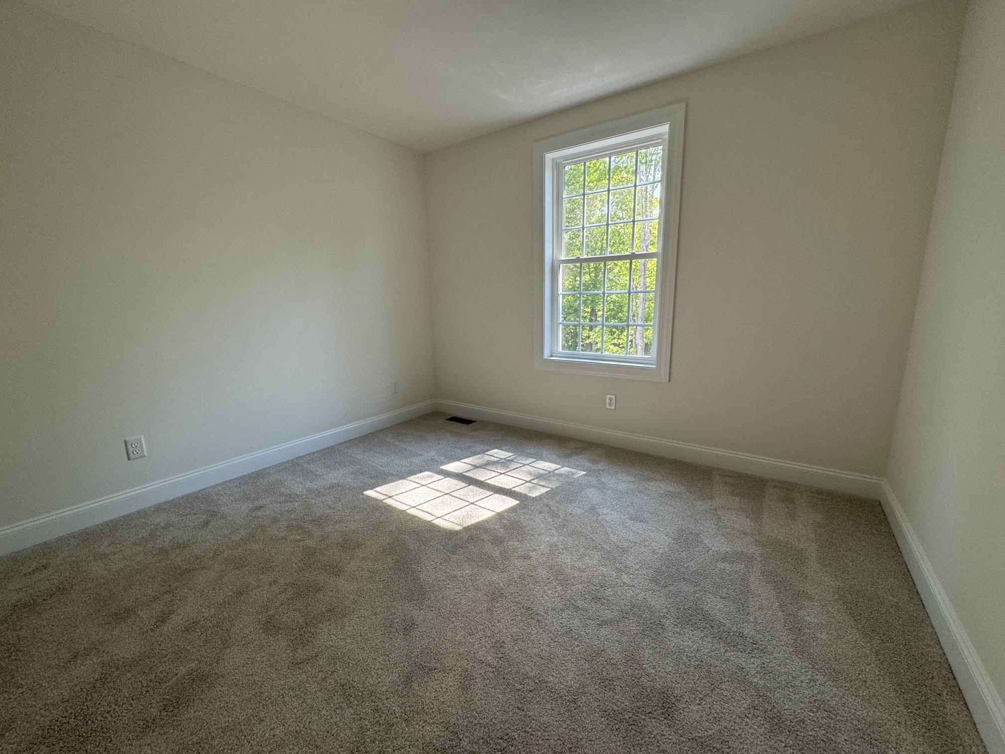5c Dearborn Circle Property Photo 9