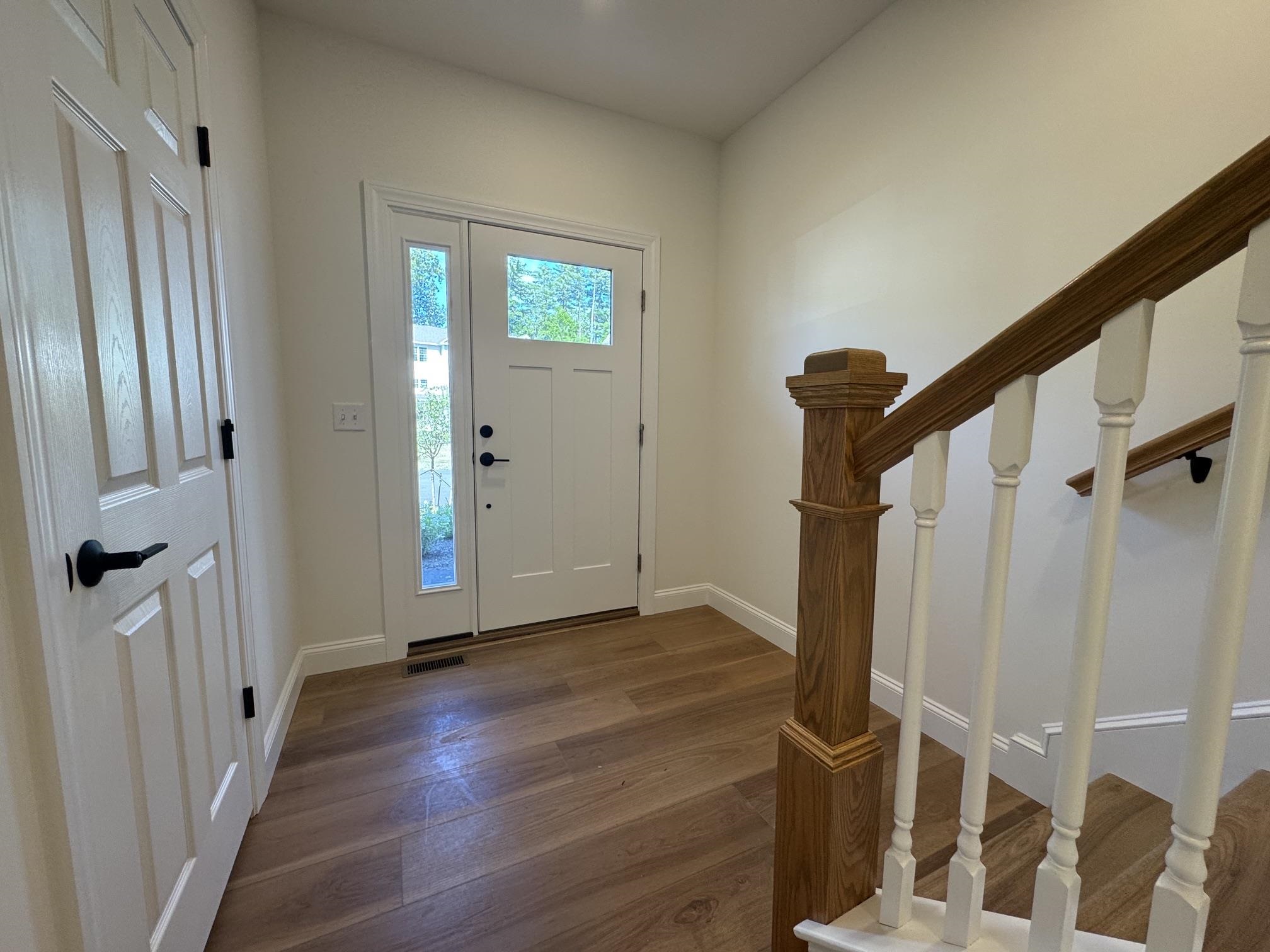 5c Dearborn Circle Property Photo 12