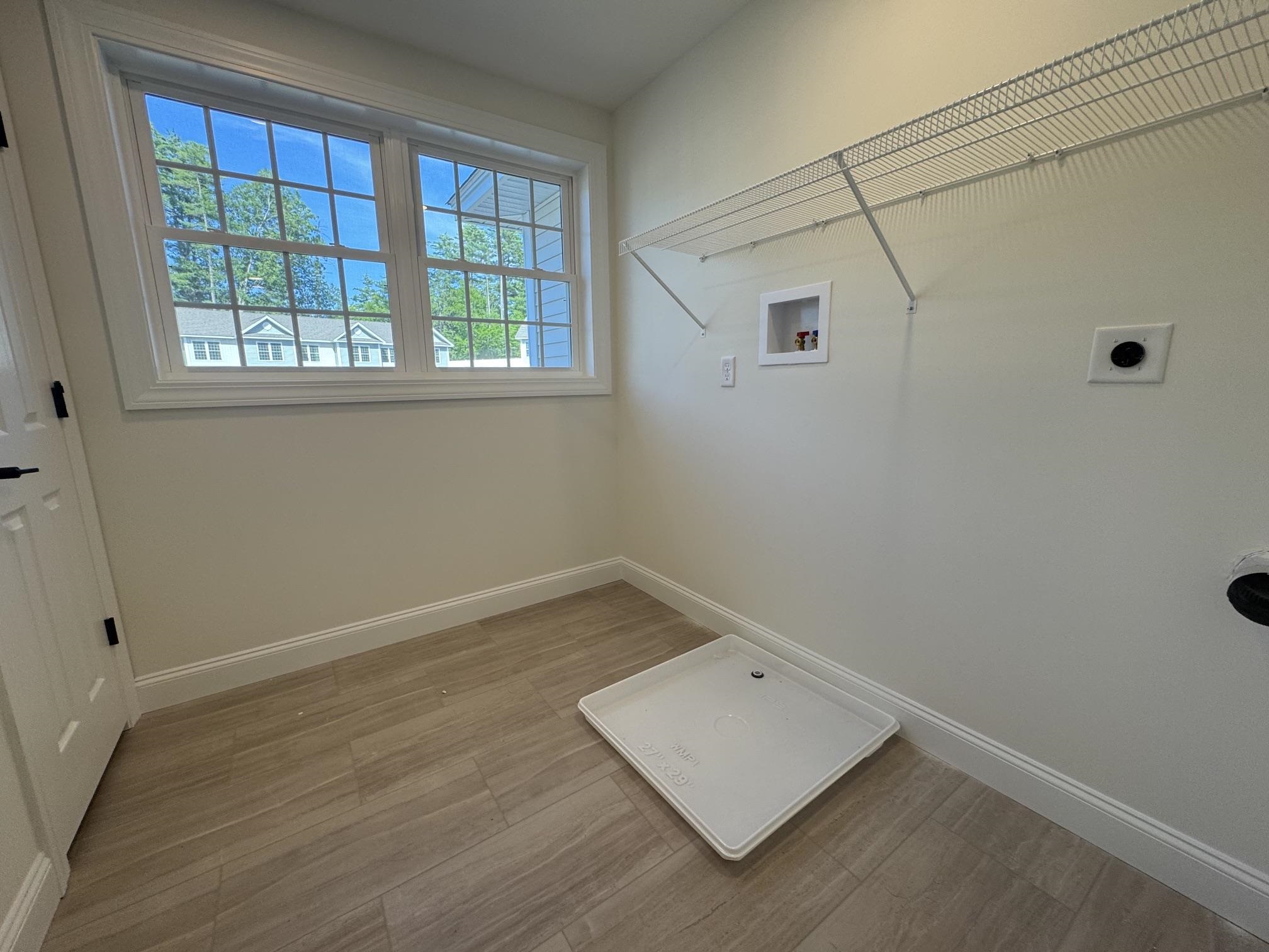 5c Dearborn Circle Property Photo 15