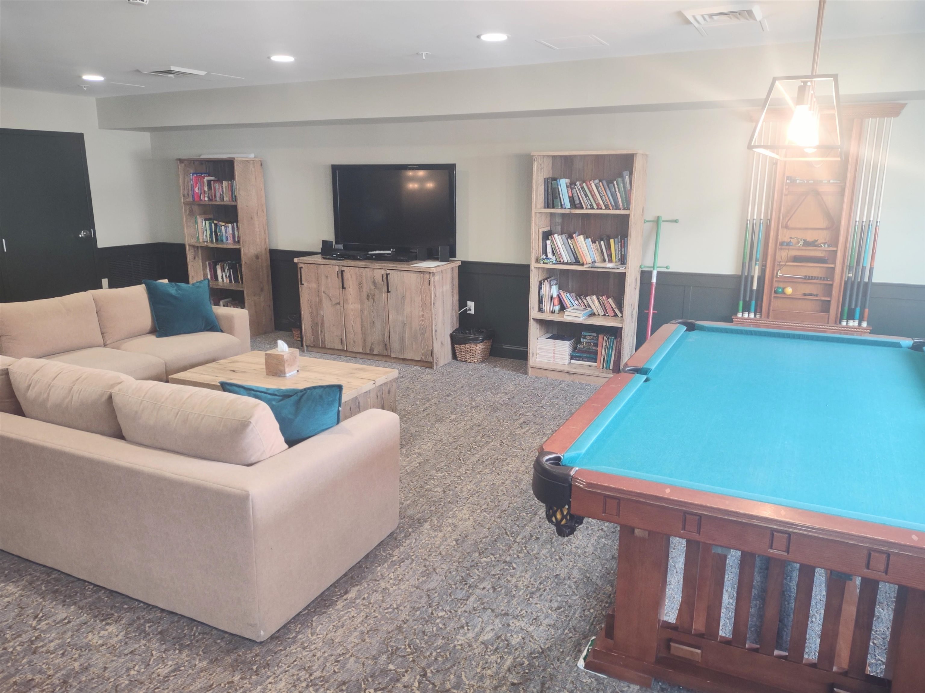 228 East Mountain Road Property Photo 49