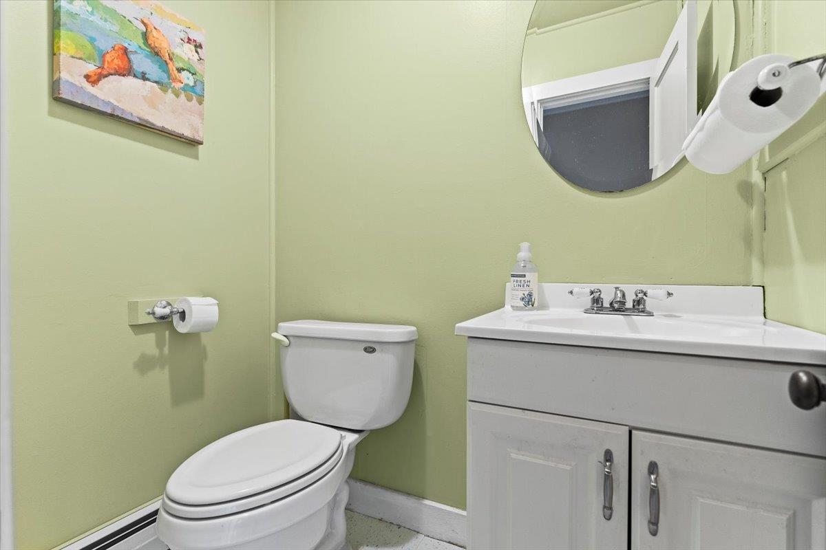 318 North Street Property Photo 9