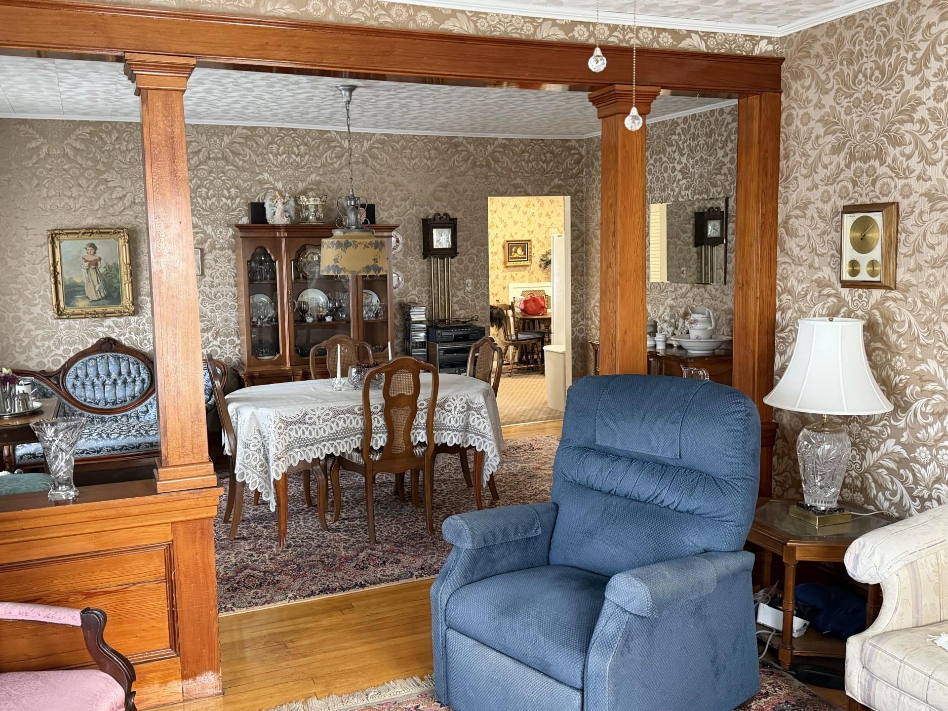 358 Willard Street Property Photo 6